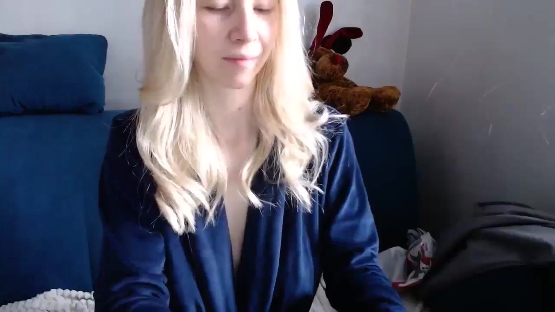 Gallery image thumbnail from Monika_lucci's myfreecams stream on, 03/17/2025, 09:32 image 2 of 20