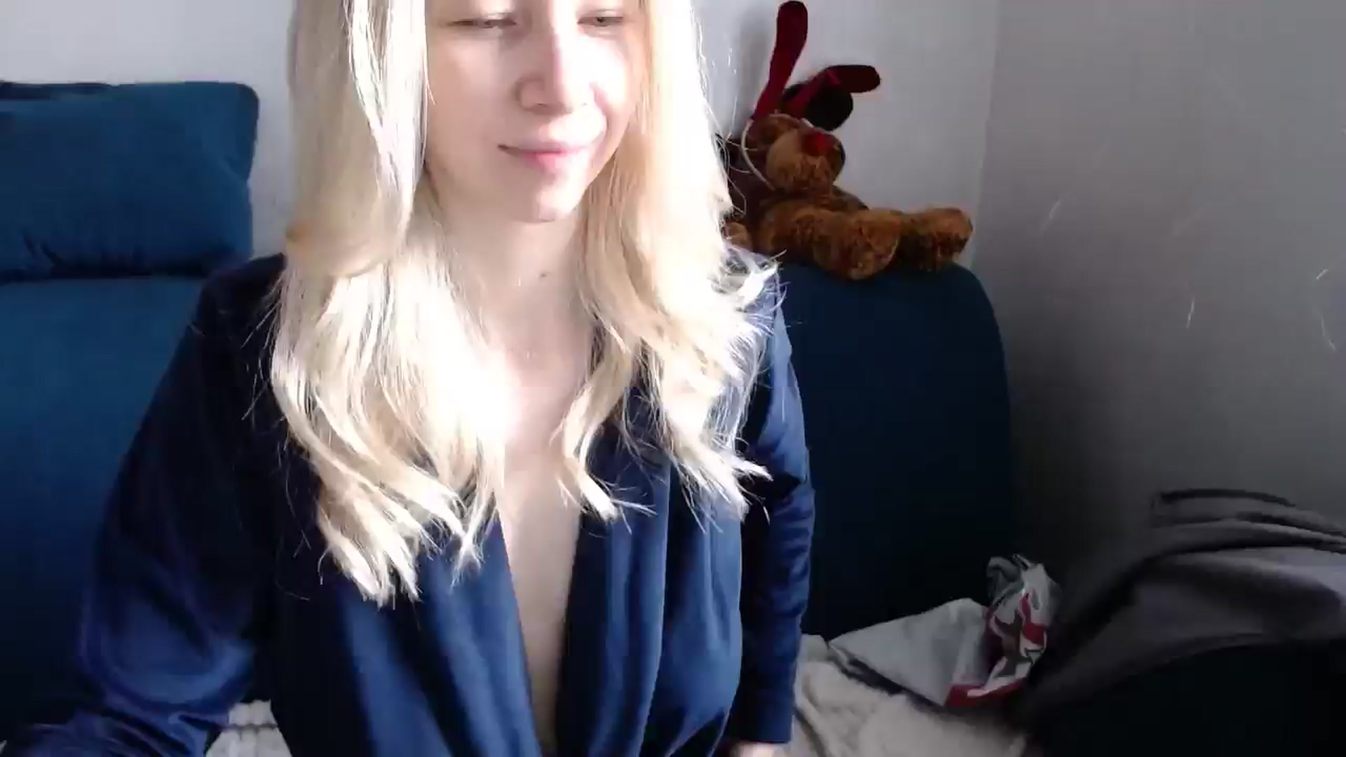 Gallery image thumbnail from Monika_lucci's myfreecams stream on, 03/17/2025, 09:32 image 1 of 20