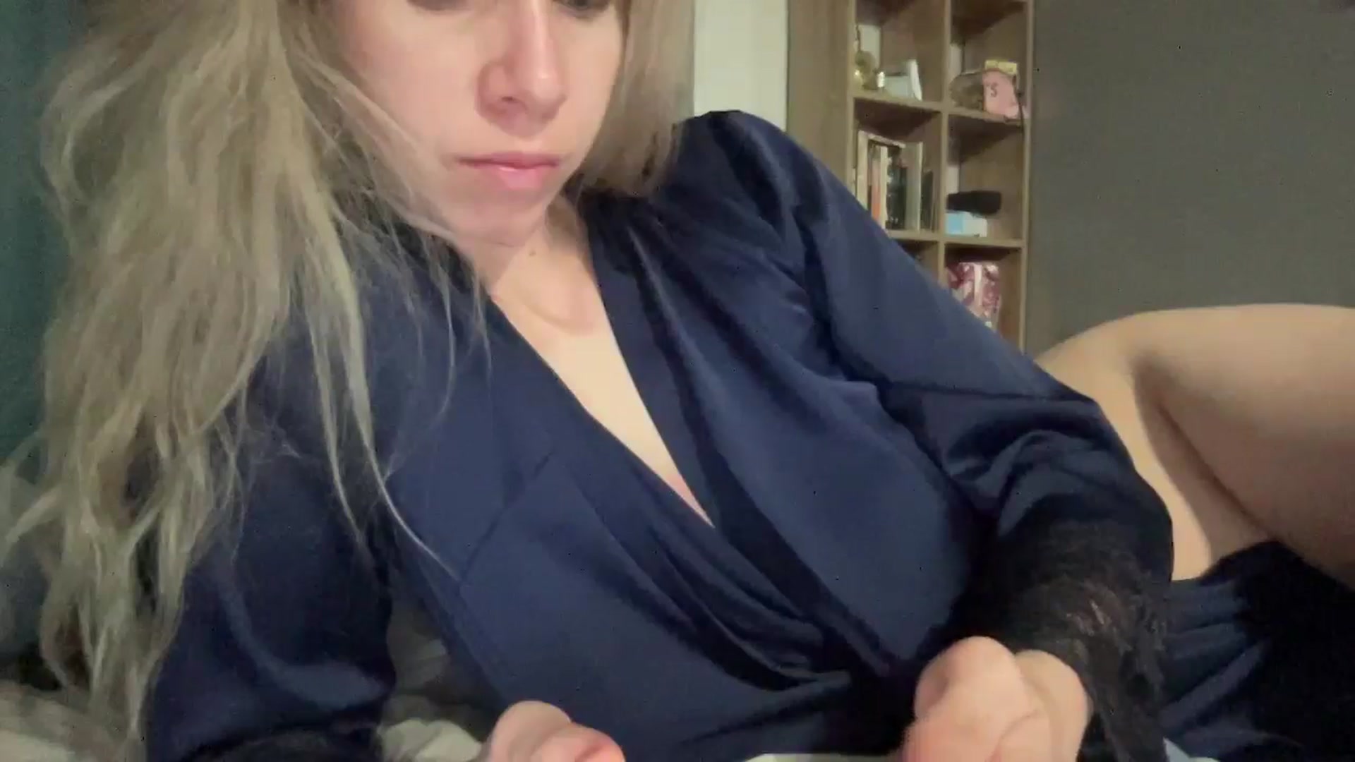 Gallery image thumbnail from Monika_lucci's myfreecams stream on, 06/09/2025, 19:22 image 20 of 20
