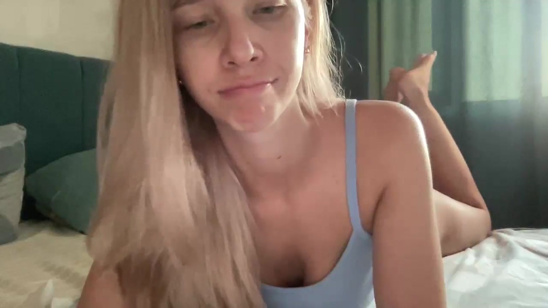 Gallery image thumbnail from Monika_lucci's myfreecams stream on, 08/15/2025, 16:51 image 13 of 20