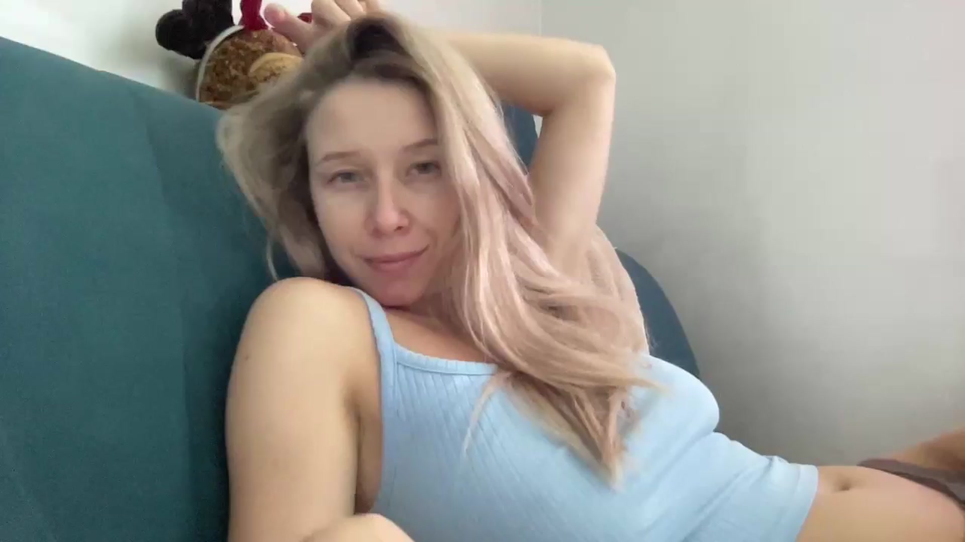 Gallery image thumbnail from Monika_lucci's myfreecams stream on, 08/16/2025, 10:01 image 1 of 20