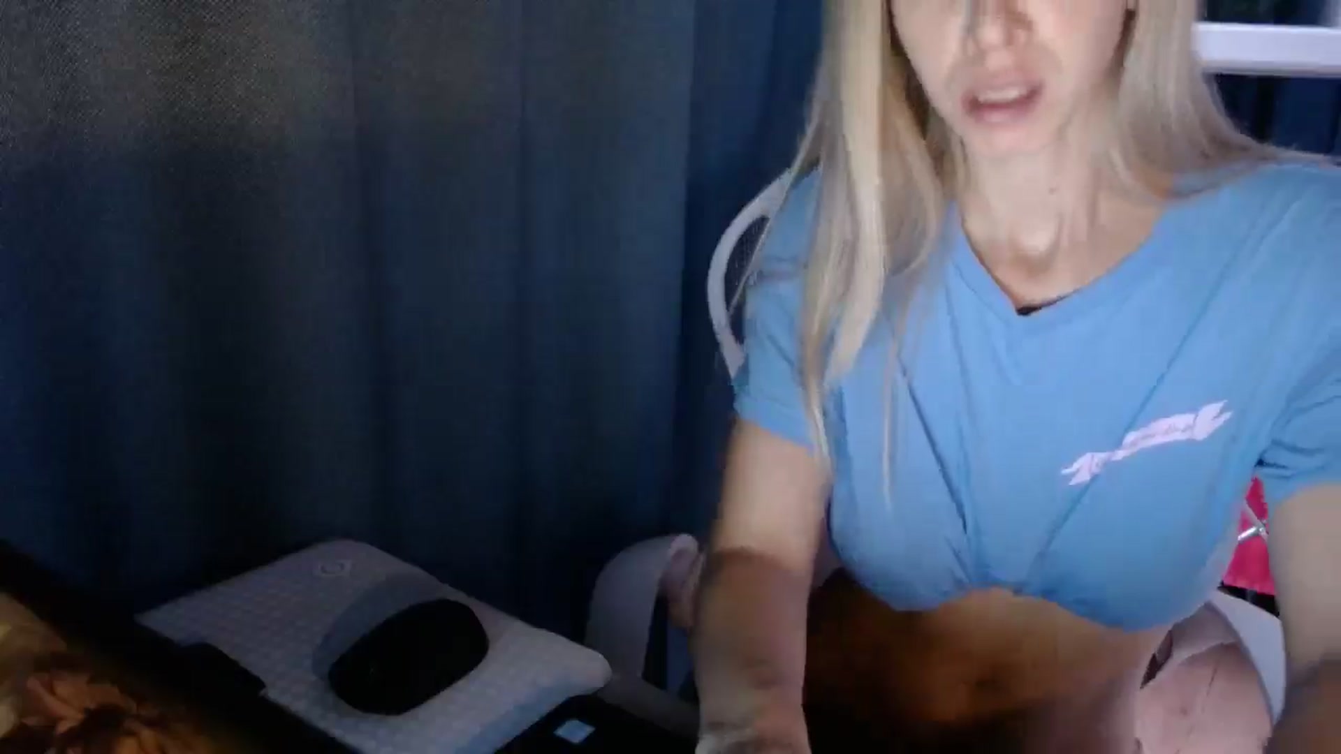 Gallery image thumbnail from Monika_lucci's myfreecams stream on, 09/15/2025, 16:11 image 19 of 20