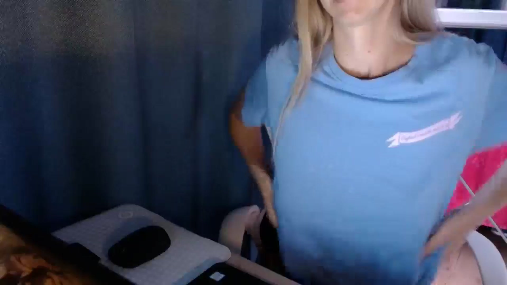 Gallery image thumbnail from Monika_lucci's myfreecams stream on, 09/15/2025, 16:11 image 17 of 20