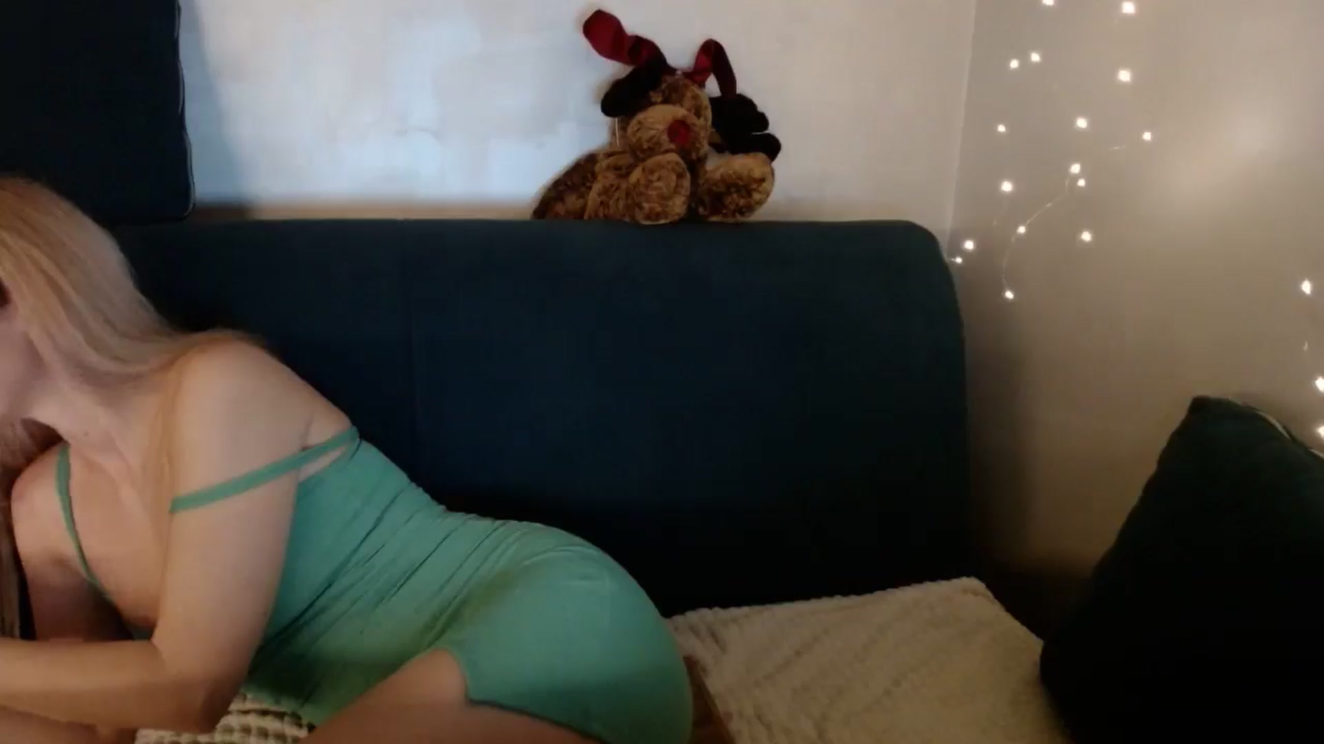 Gallery image thumbnail from Monika_lucci's myfreecams stream on, 11/15/2025, 19:43 image 17 of 20