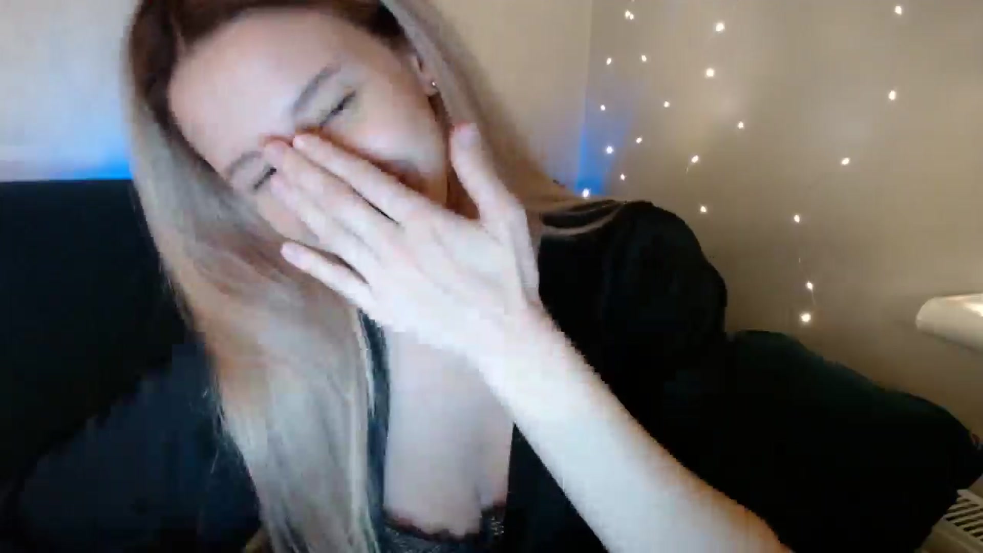 Gallery image thumbnail from Monika_lucci's myfreecams stream on, 11/16/2025, 20:00 image 20 of 20