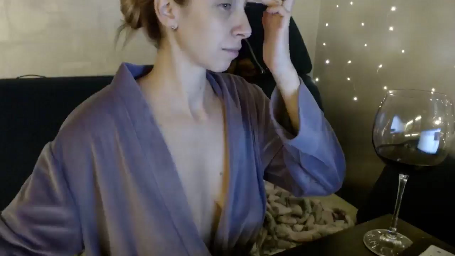 Gallery image thumbnail from Monika_lucci's myfreecams stream on, 11/21/2025, 18:39 image 3 of 20