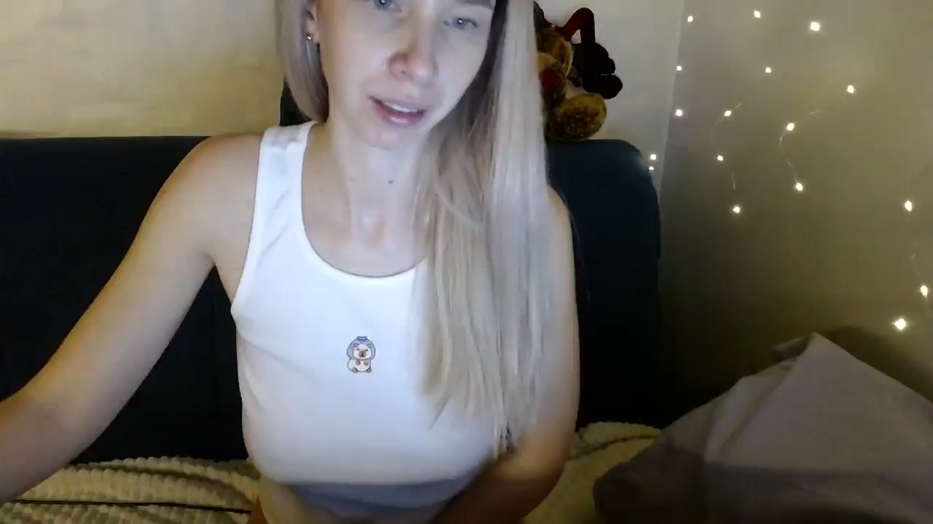 Gallery image thumbnail from Monika_lucci's myfreecams stream on, 12/02/2025, 20:10 image 2 of 20