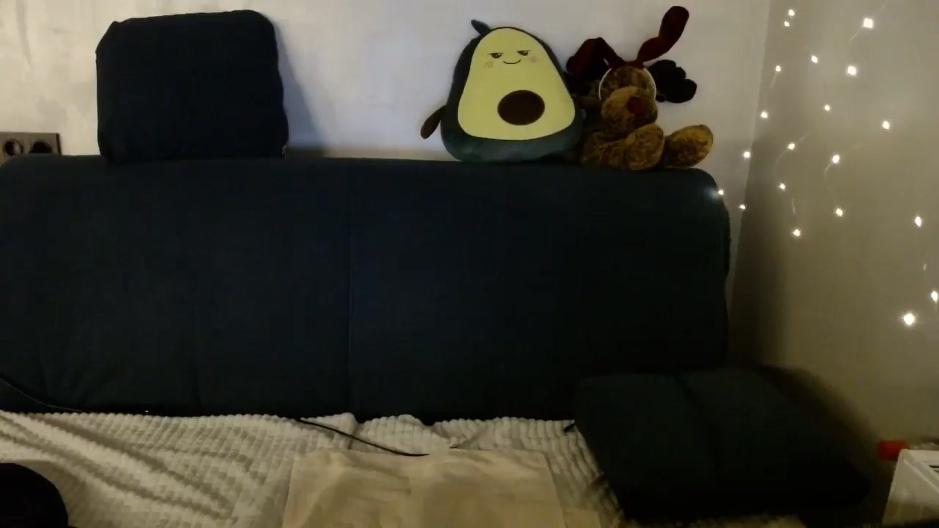 Gallery image thumbnail from Monika_lucci's myfreecams stream on, 01/16/2026, 18:23 image 16 of 20