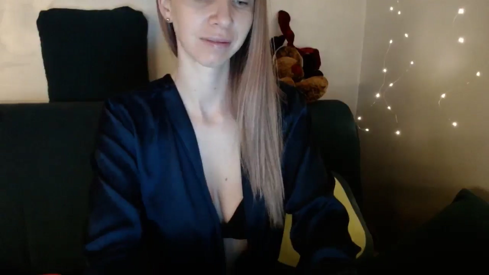 Gallery image thumbnail from Monika_lucci's myfreecams stream on, 02/02/2026, 18:21 image 2 of 20