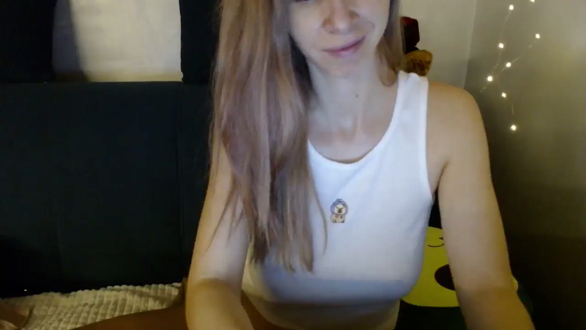 Gallery image thumbnail from Monika_lucci's myfreecams stream on, 02/05/2026, 18:36 image 4 of 20