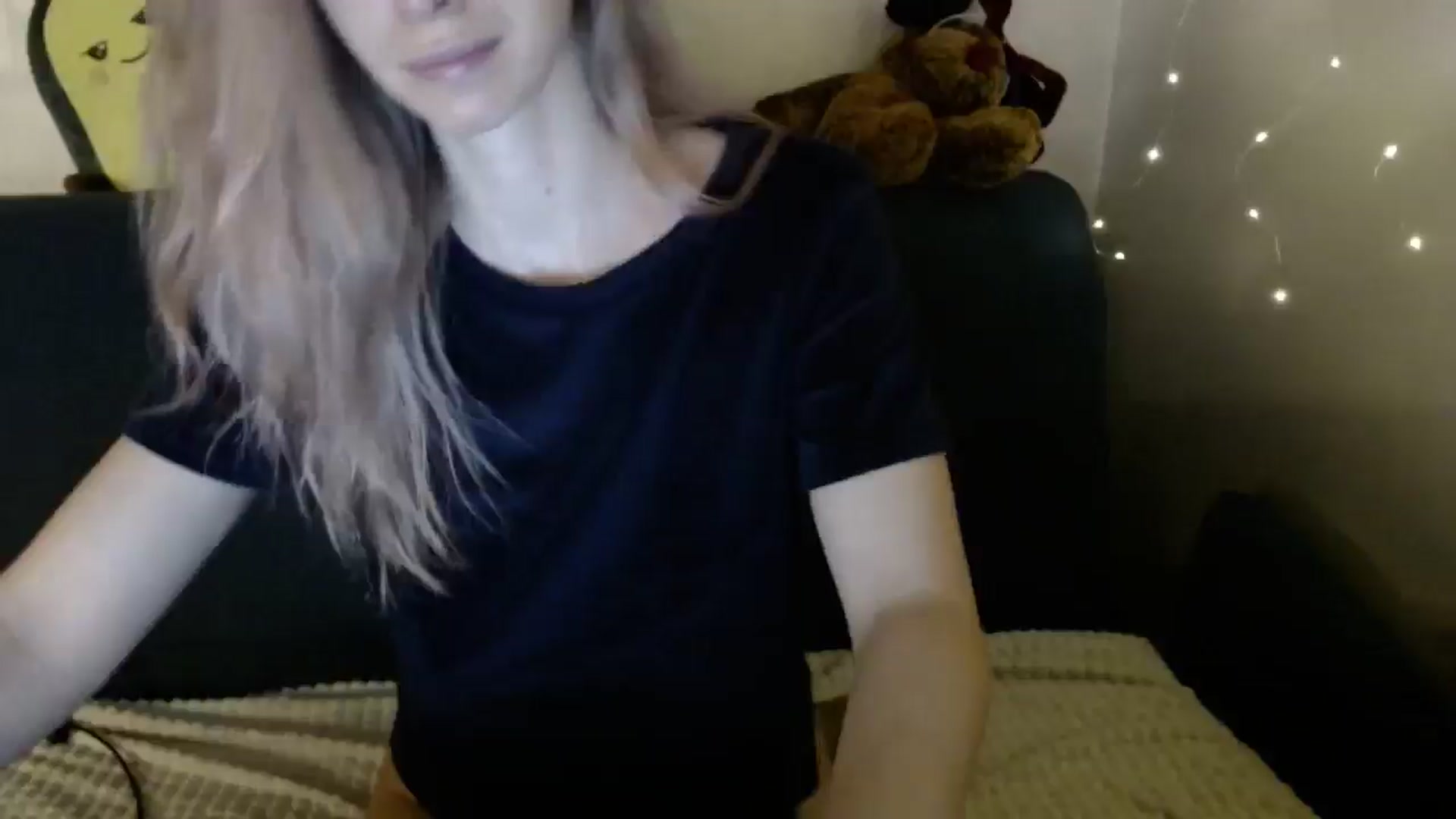 Gallery image thumbnail from Monika_lucci's myfreecams stream on, 02/15/2026, 22:04 image 18 of 20