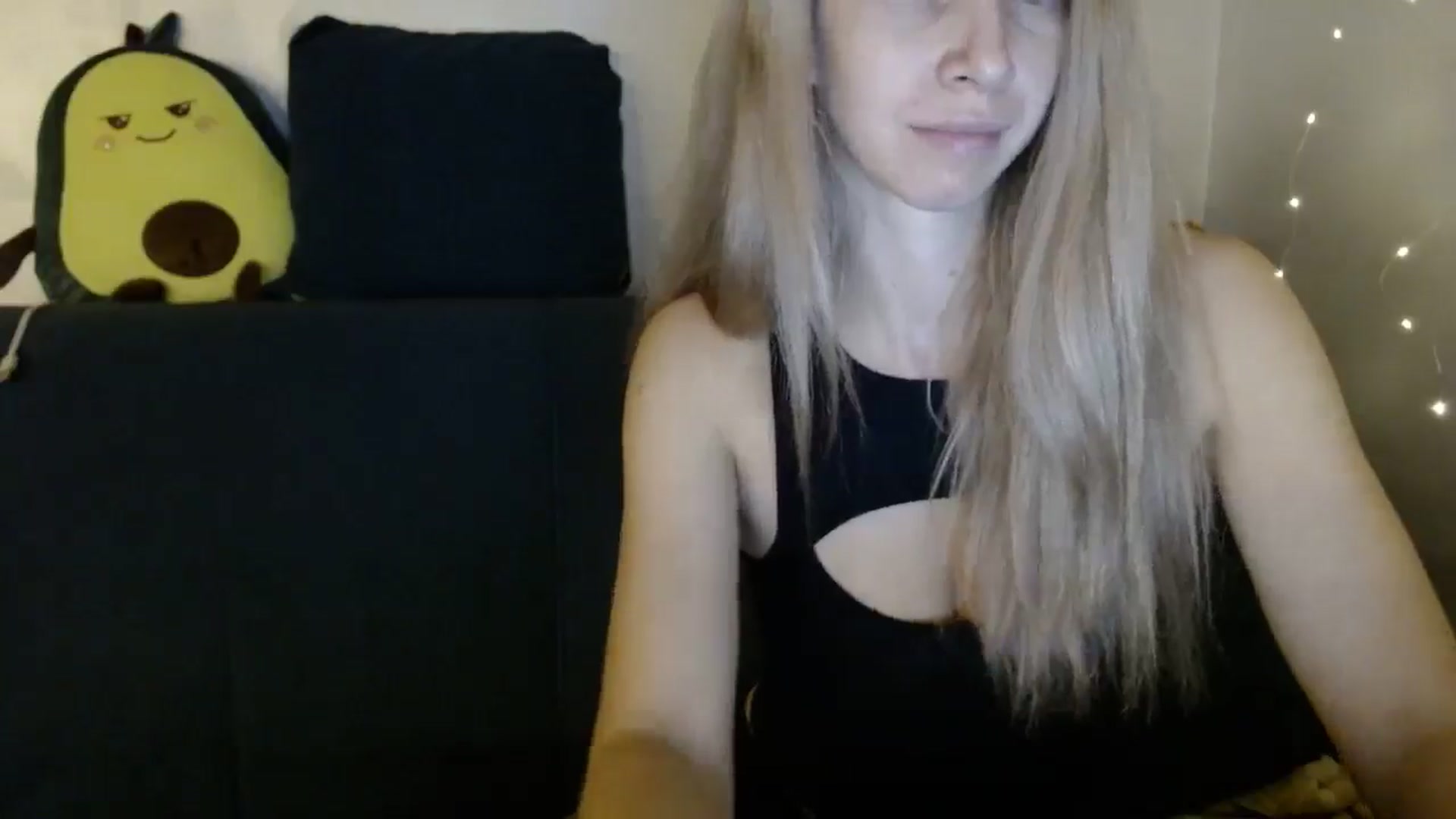 Gallery image thumbnail from Monika_lucci's myfreecams stream on, 02/25/2026, 20:40 image 7 of 20