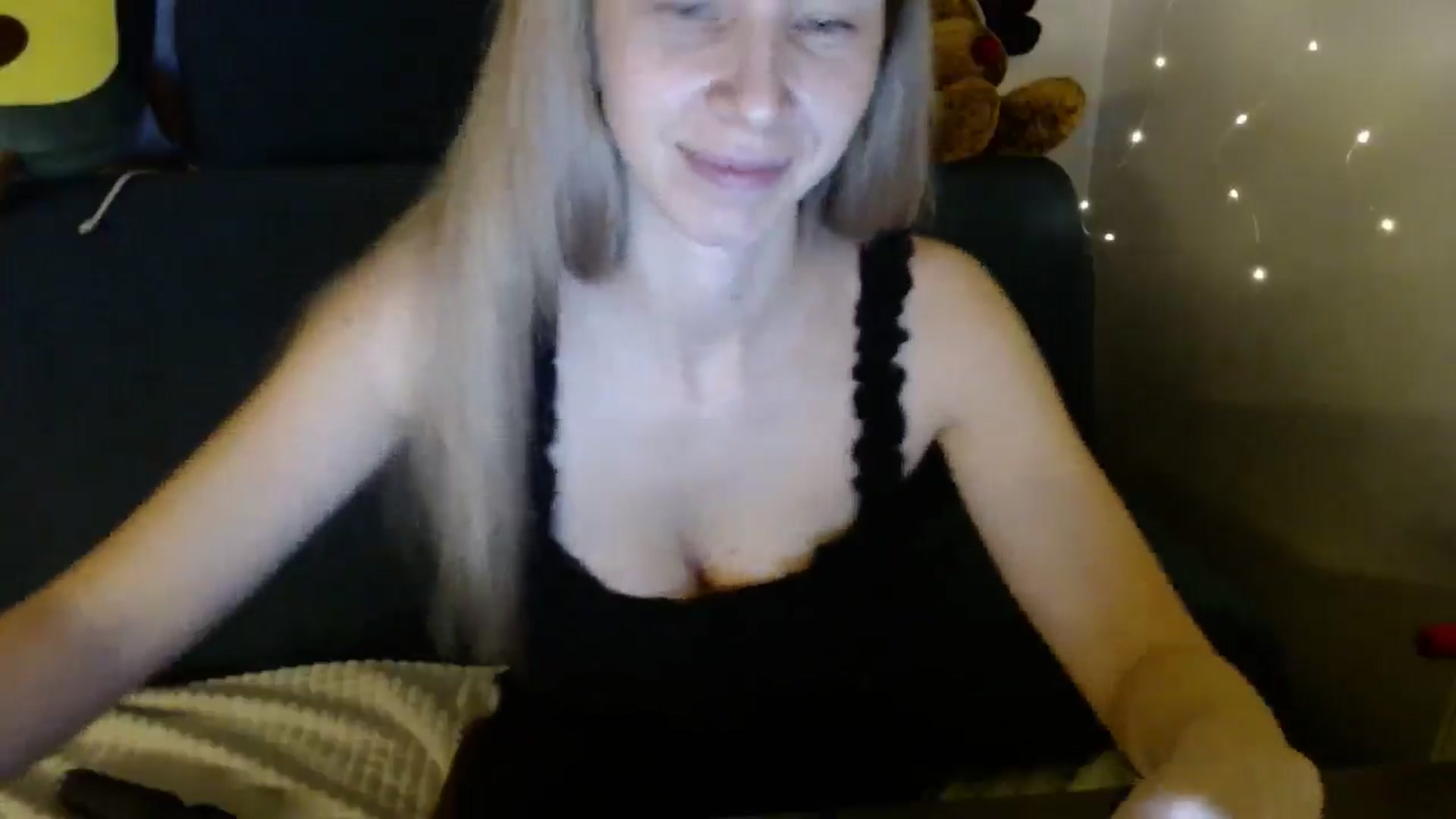 Gallery image thumbnail from Monika_lucci's myfreecams stream on, 02/27/2026, 17:47 image 18 of 20