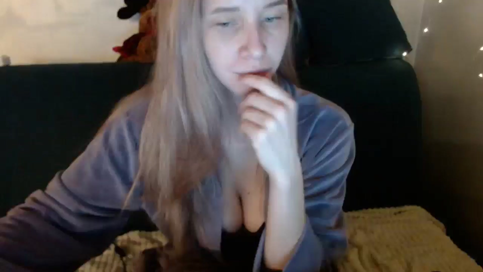 Gallery image thumbnail from Monika_lucci's myfreecams stream on, 03/19/2026, 18:56 image 19 of 20