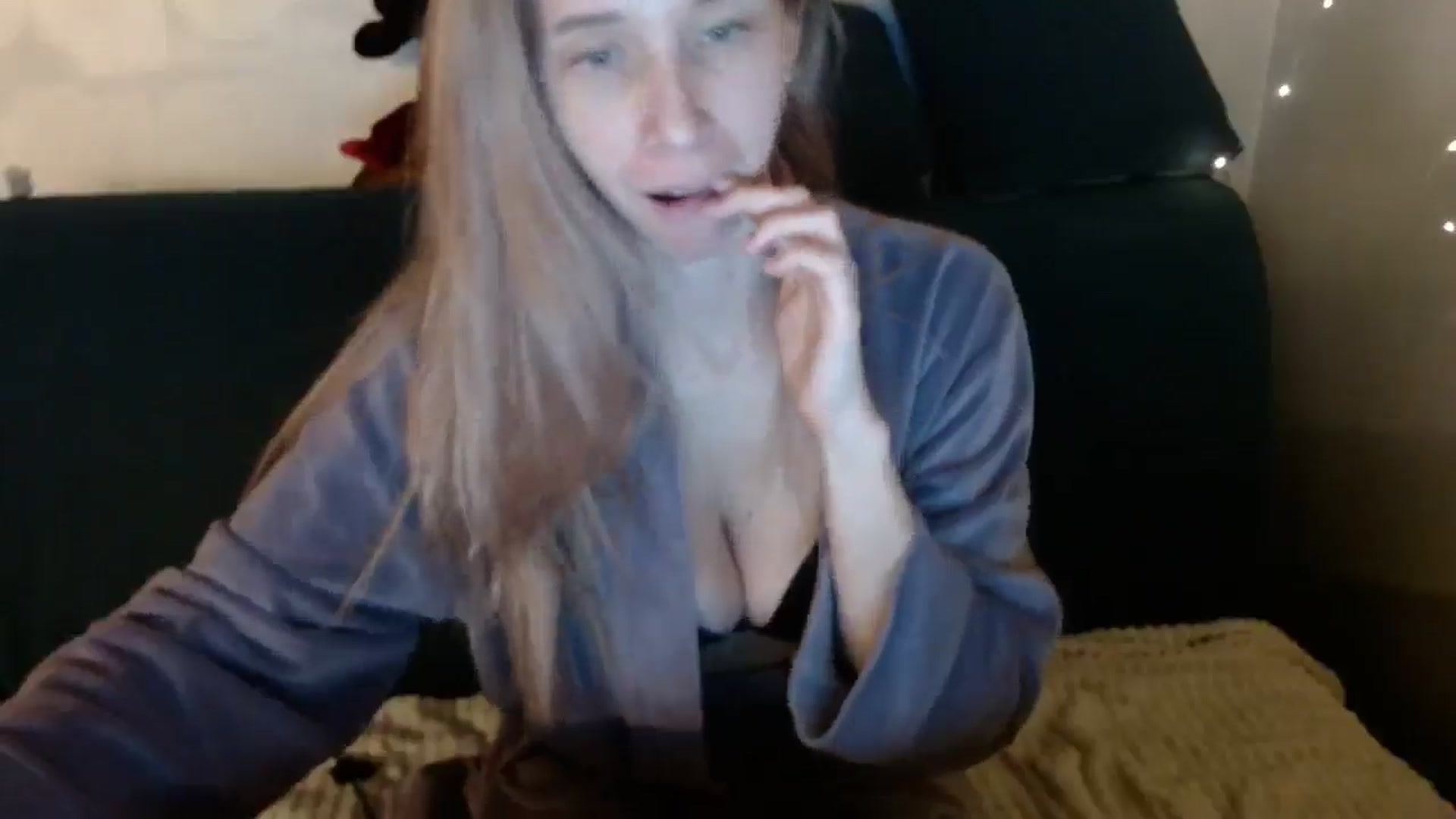 Gallery image thumbnail from Monika_lucci's myfreecams stream on, 03/19/2026, 18:56 image 14 of 20