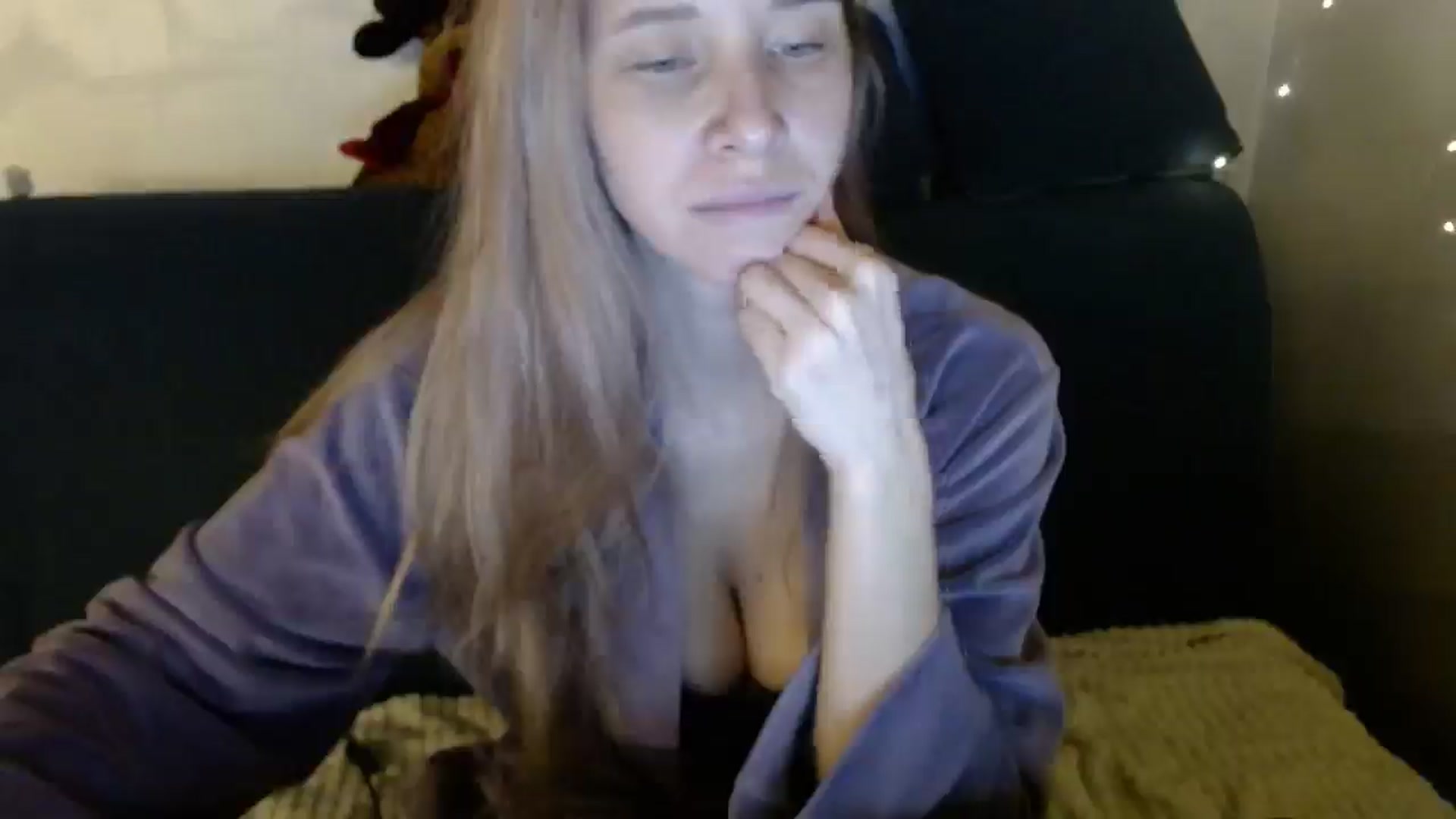 Gallery image thumbnail from Monika_lucci's myfreecams stream on, 03/19/2026, 18:56 image 17 of 20