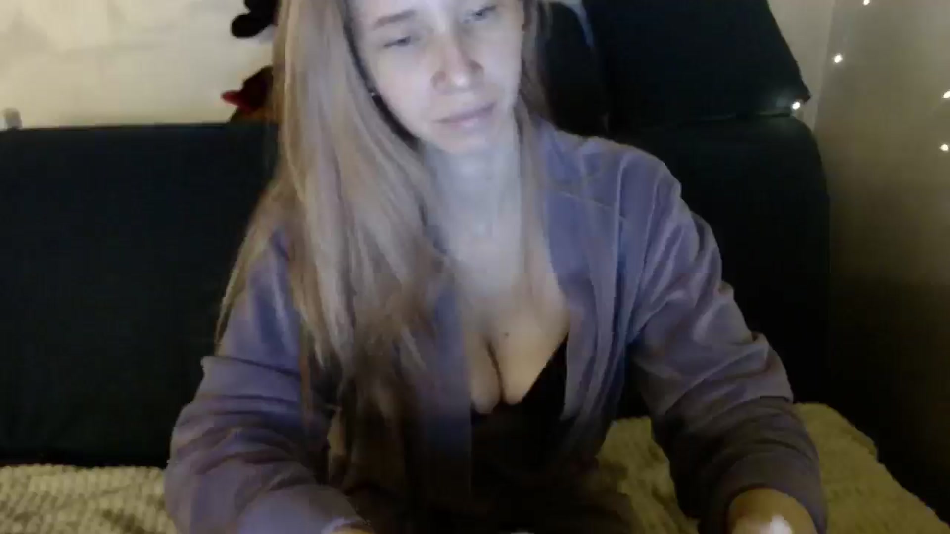 Gallery image thumbnail from Monika_lucci's myfreecams stream on, 03/19/2026, 18:56 image 15 of 20