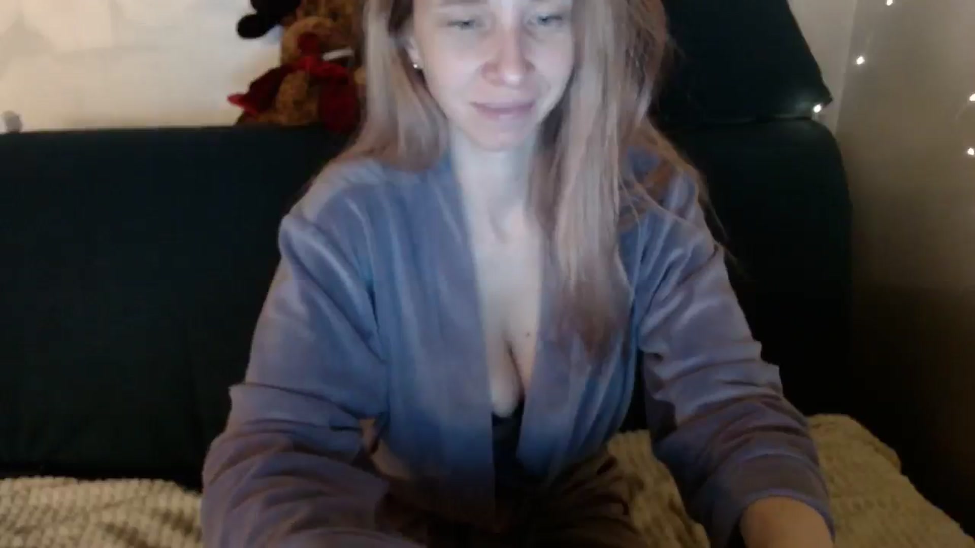 Gallery image thumbnail from Monika_lucci's myfreecams stream on, 03/19/2026, 18:56 image 4 of 20
