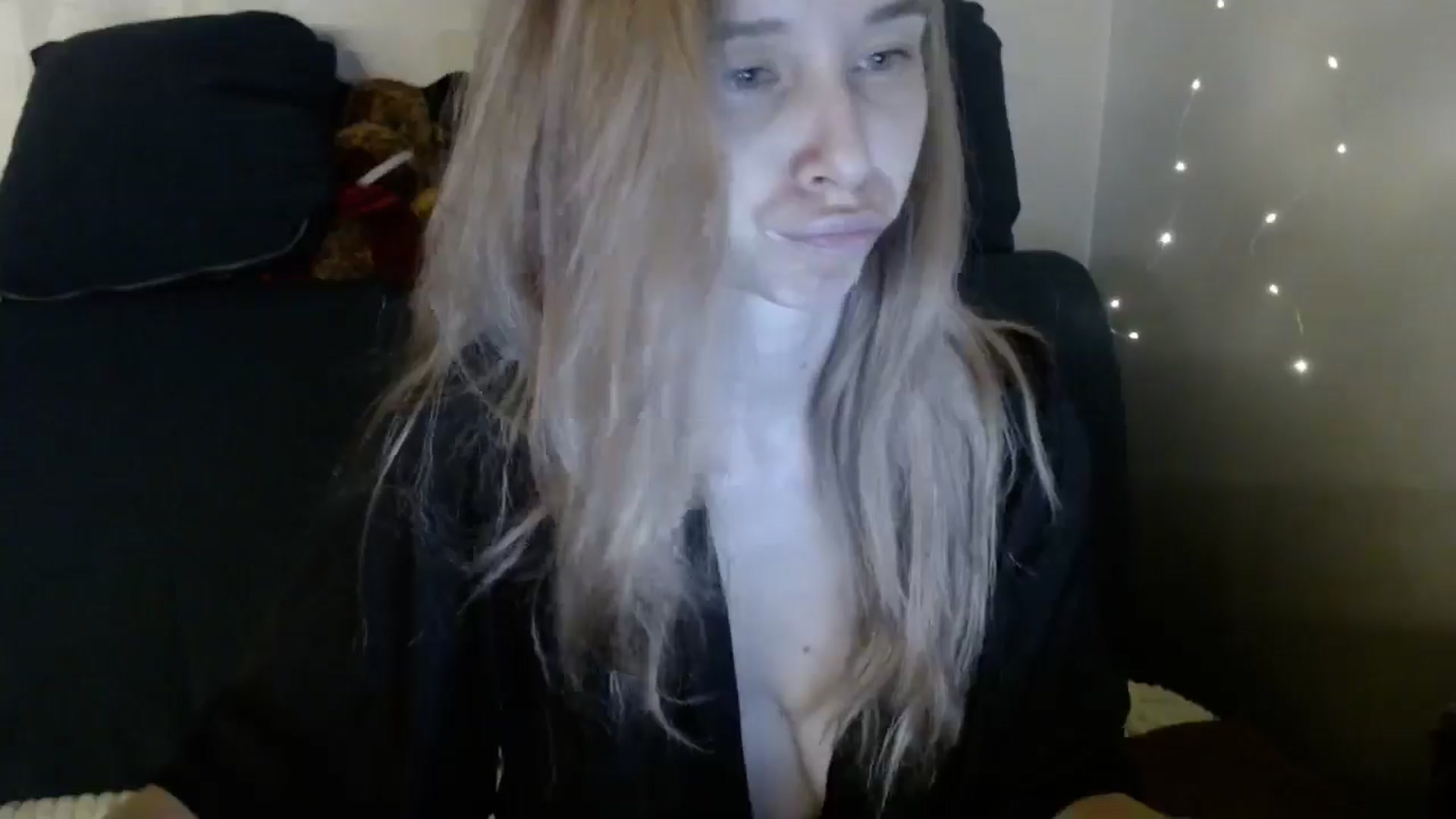 Gallery image thumbnail from Monika_lucci's myfreecams stream on, 03/23/2026, 17:27 image 18 of 20