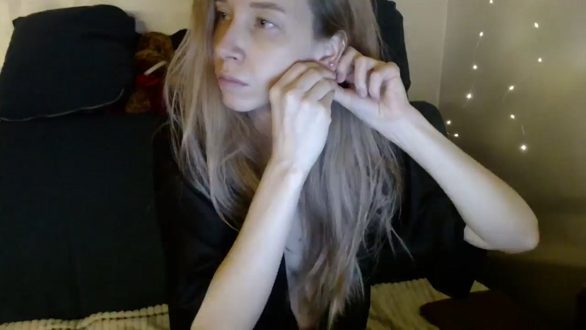 Gallery image thumbnail from Monika_lucci's myfreecams stream on, 03/23/2026, 17:27 image 20 of 20
