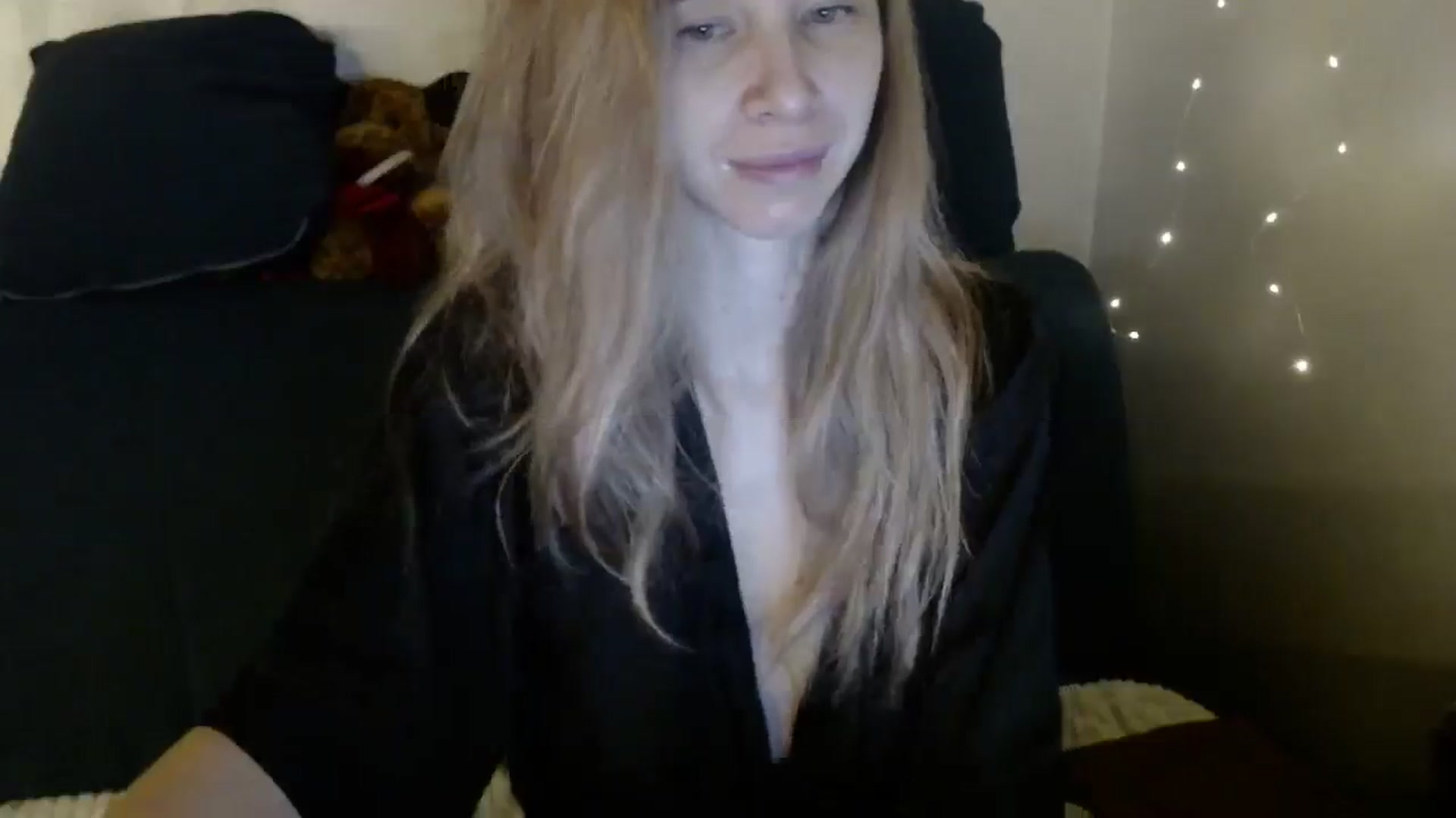 Gallery image thumbnail from Monika_lucci's myfreecams stream on, 03/23/2026, 17:27 image 14 of 20