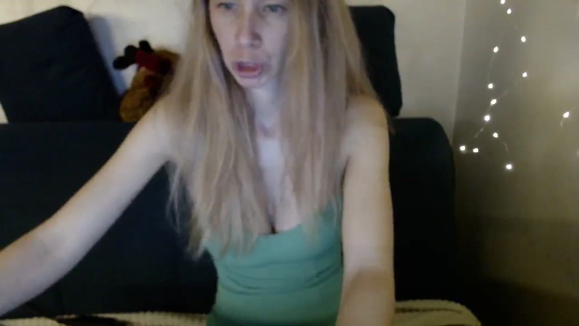 Gallery image thumbnail from Monika_lucci's myfreecams stream on, 04/20/2026, 17:12 image 20 of 20