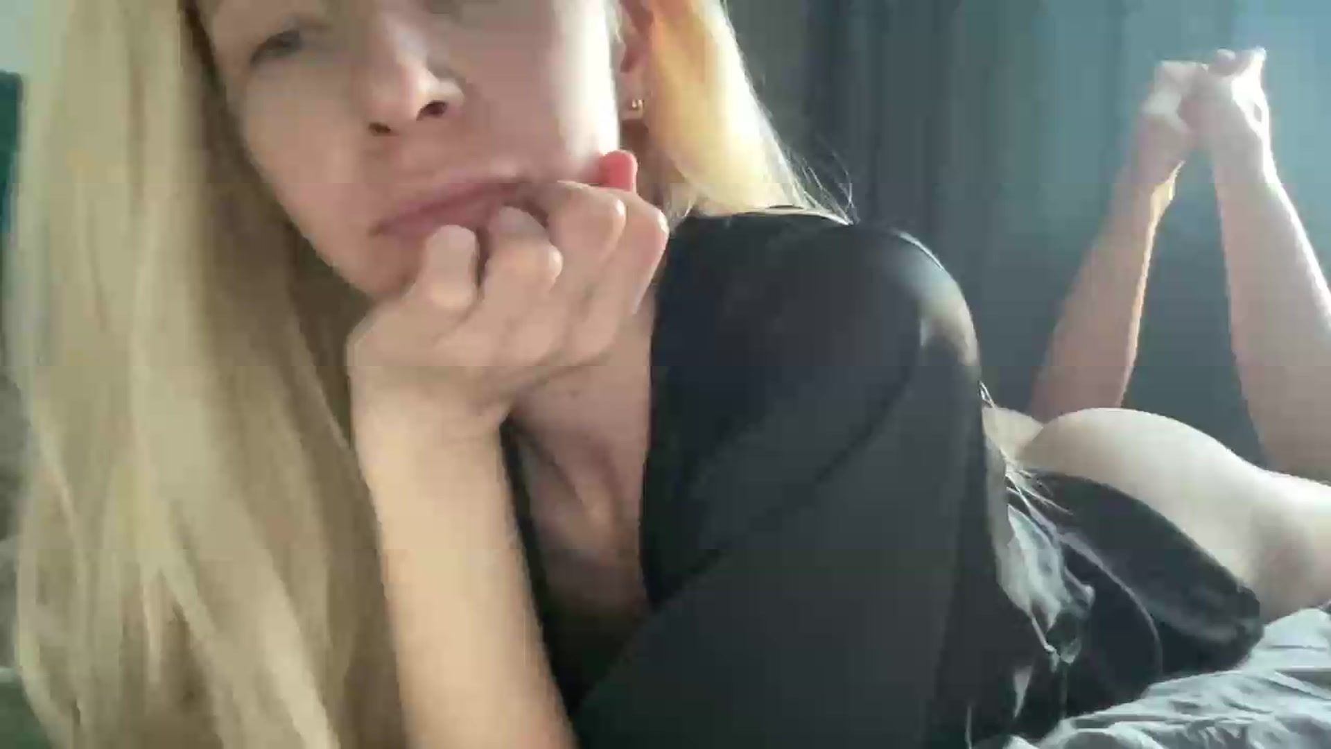 Gallery image thumbnail from Monika_lucci's myfreecams stream on, 05/22/2026, 16:52 image 19 of 20