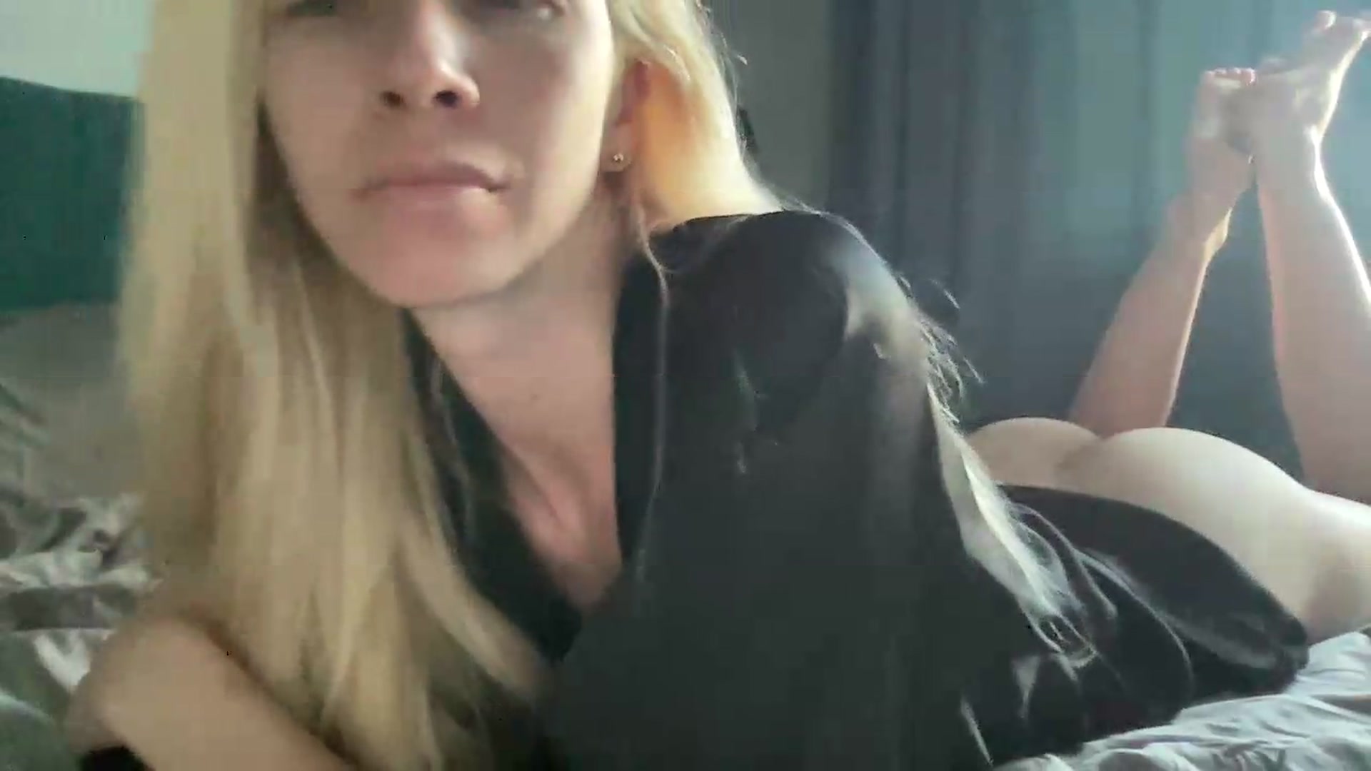 Gallery image thumbnail from Monika_lucci's myfreecams stream on, 05/22/2026, 16:52 image 20 of 20