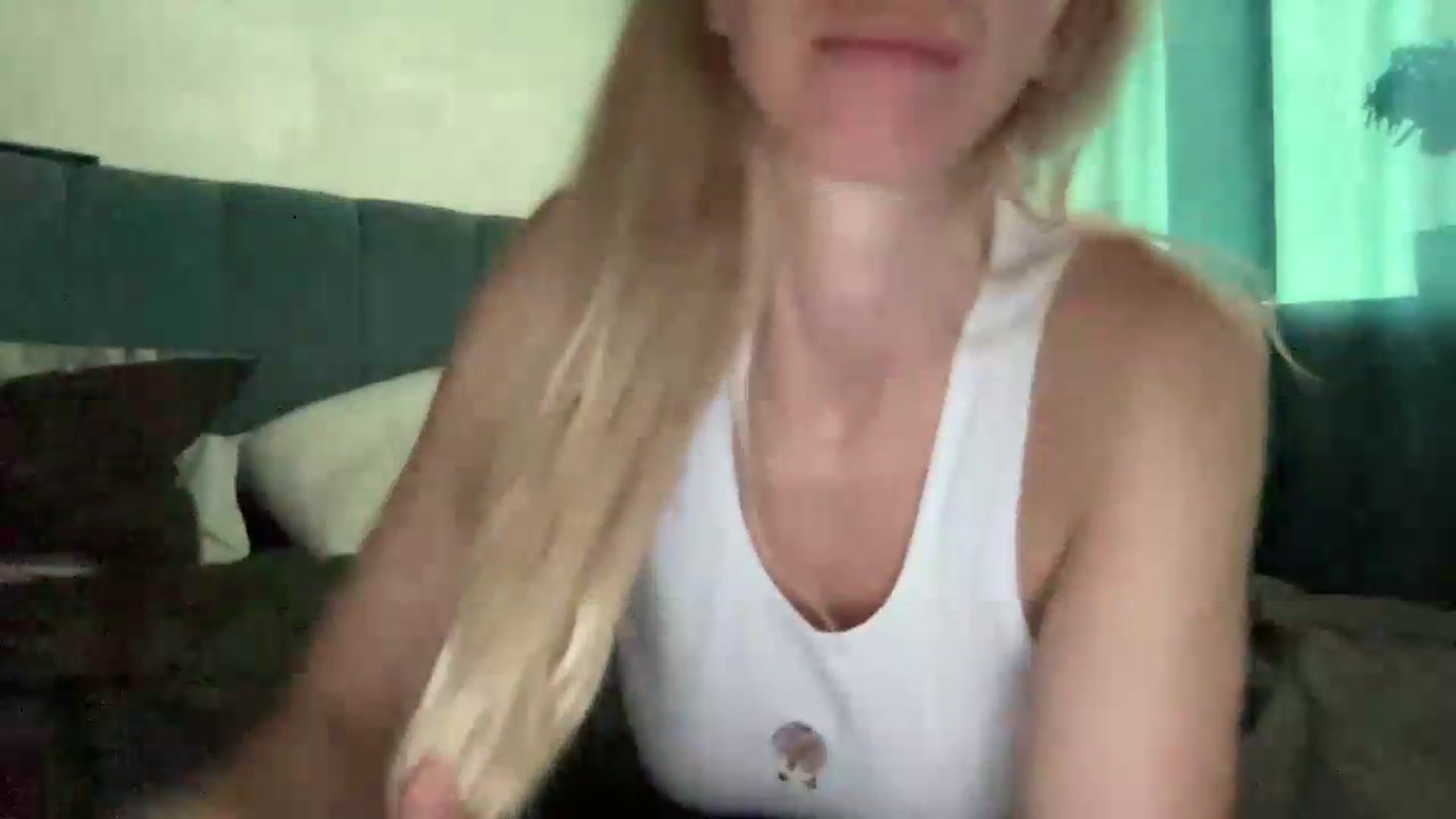 Gallery image thumbnail from Monika_lucci's myfreecams stream on, 06/25/2026, 17:19 image 3 of 20