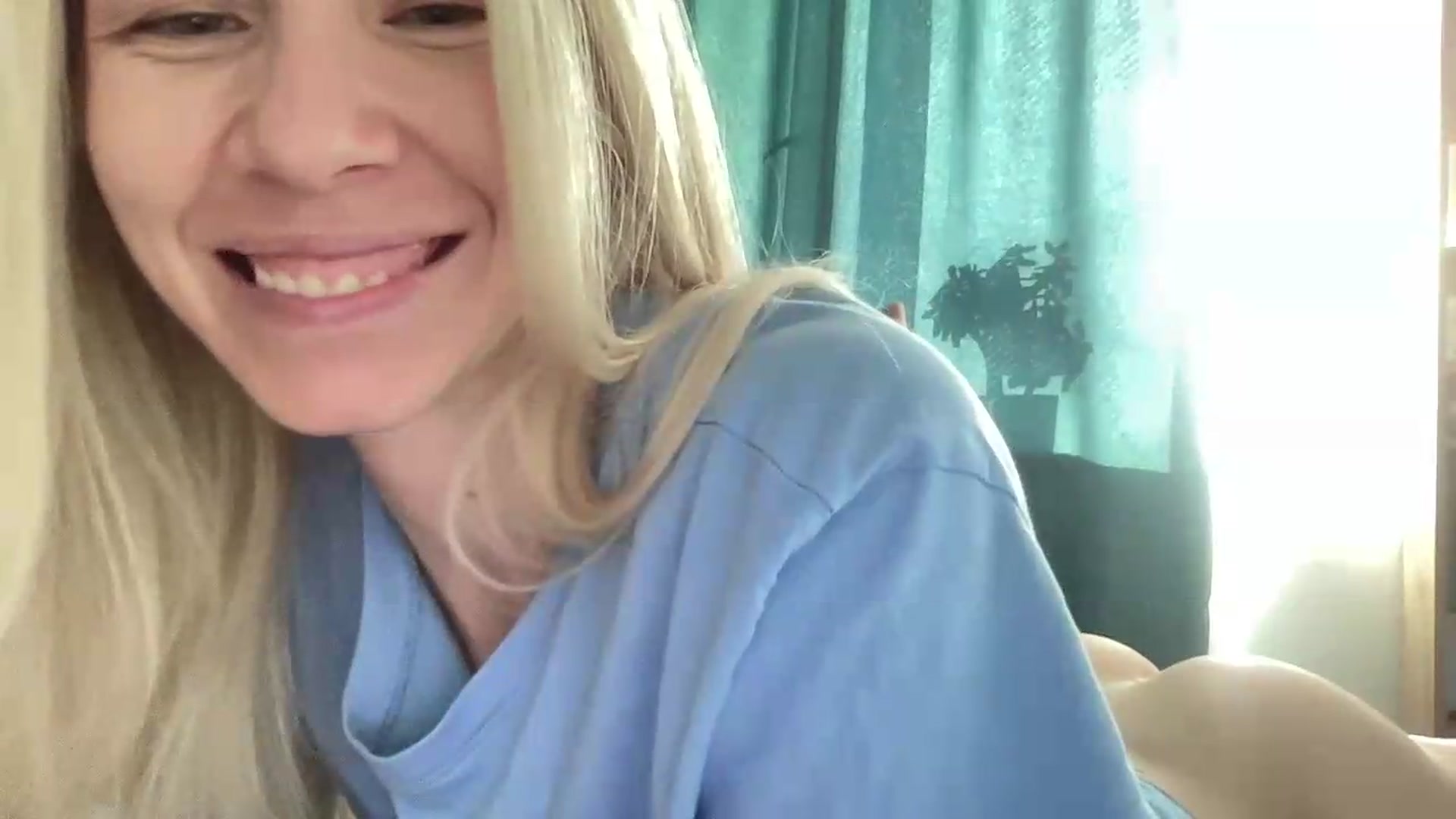 Gallery image thumbnail from Monika_lucci's myfreecams stream on, 07/06/2026, 15:46 image 10 of 20