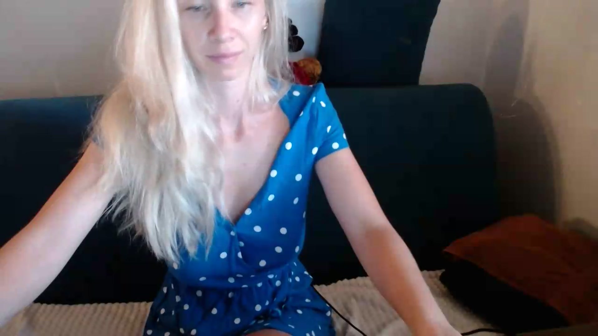 Gallery image thumbnail from Monika_lucci's myfreecams stream on, 08/21/2026, 16:55 image 4 of 20