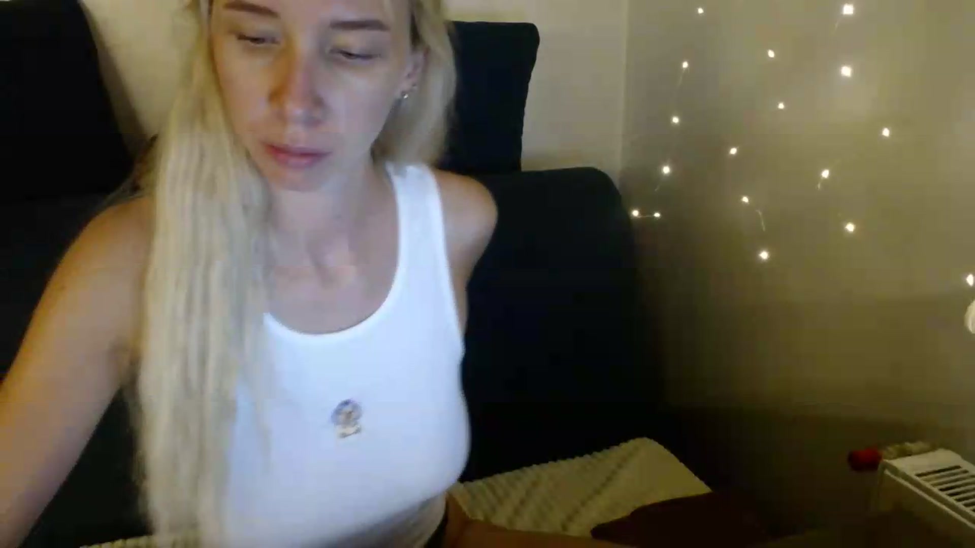 Gallery image thumbnail from Monika_lucci's myfreecams stream on, 08/25/2026, 17:53 image 2 of 20