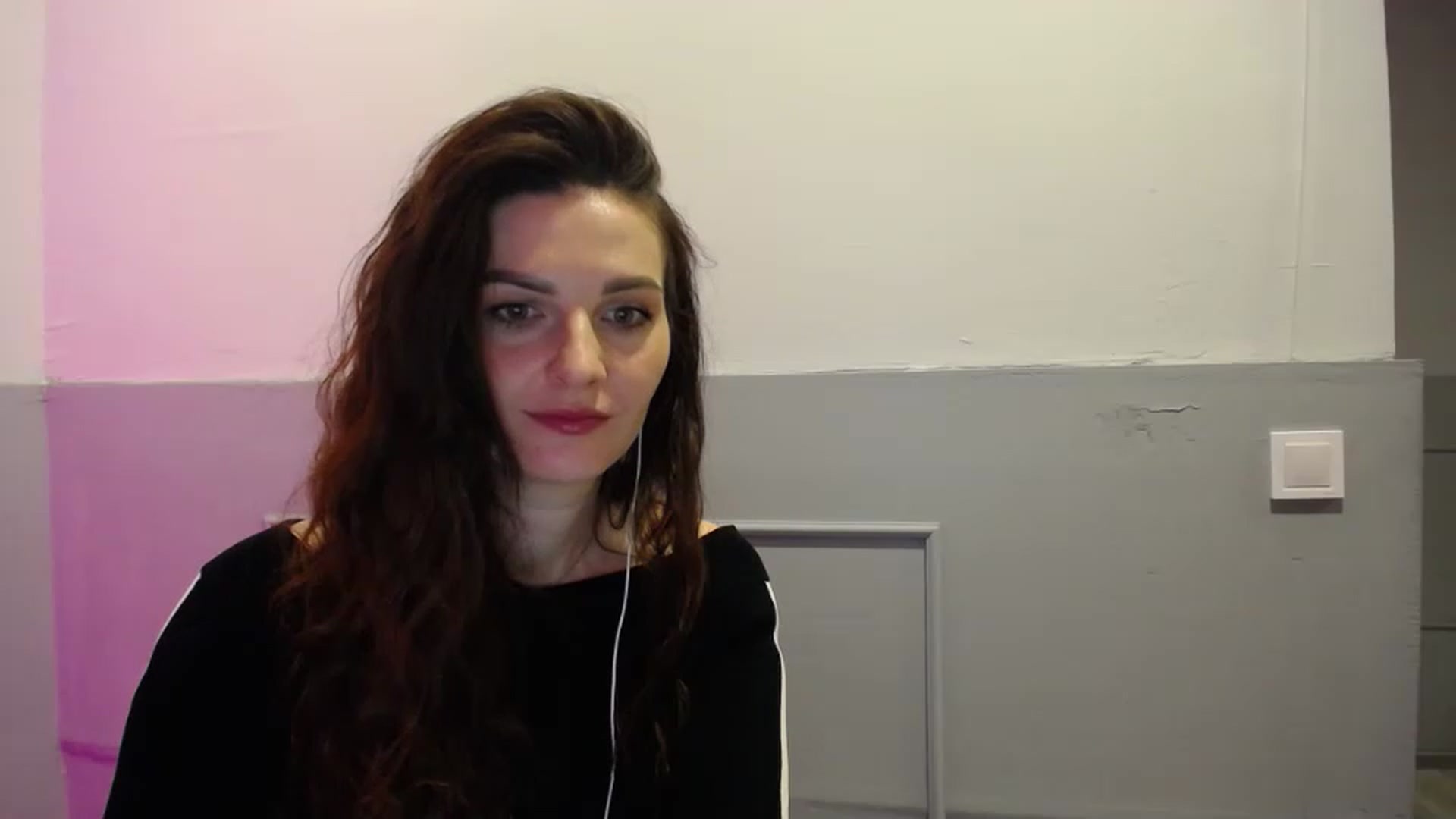 Gallery image thumbnail from Monikdark's myfreecams stream on, 03/18/2023, 13:37 image 12 of 20