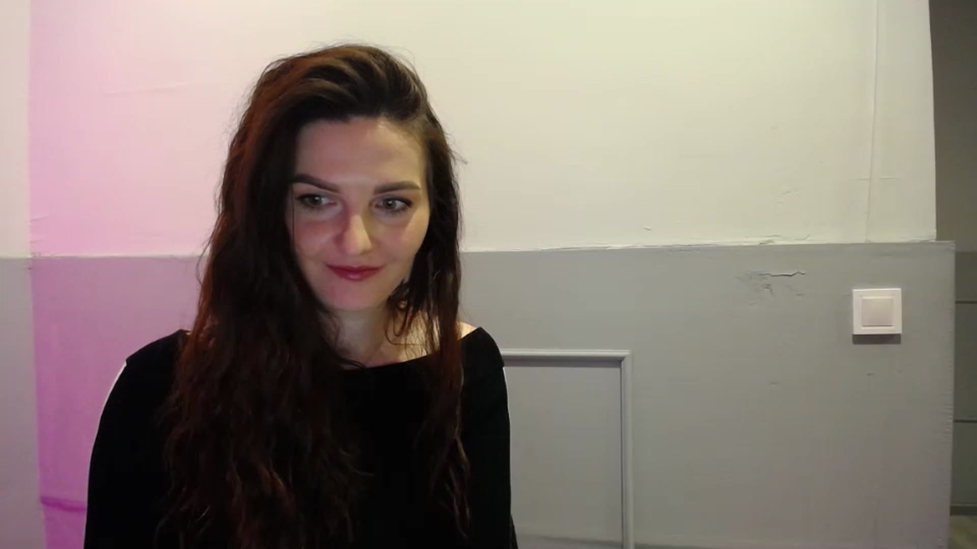 Gallery image thumbnail from Monikdark's myfreecams stream on, 03/18/2023, 13:37 image 19 of 20