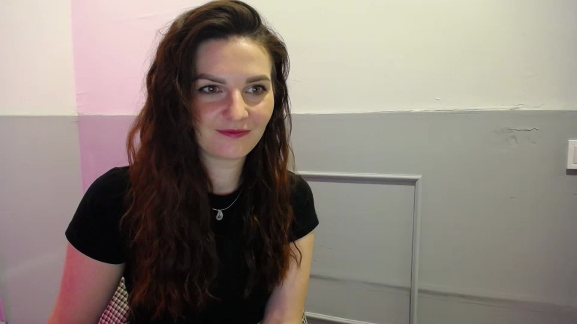 Gallery image thumbnail from Monikdark's myfreecams stream on, 03/19/2023, 14:13 image 9 of 20