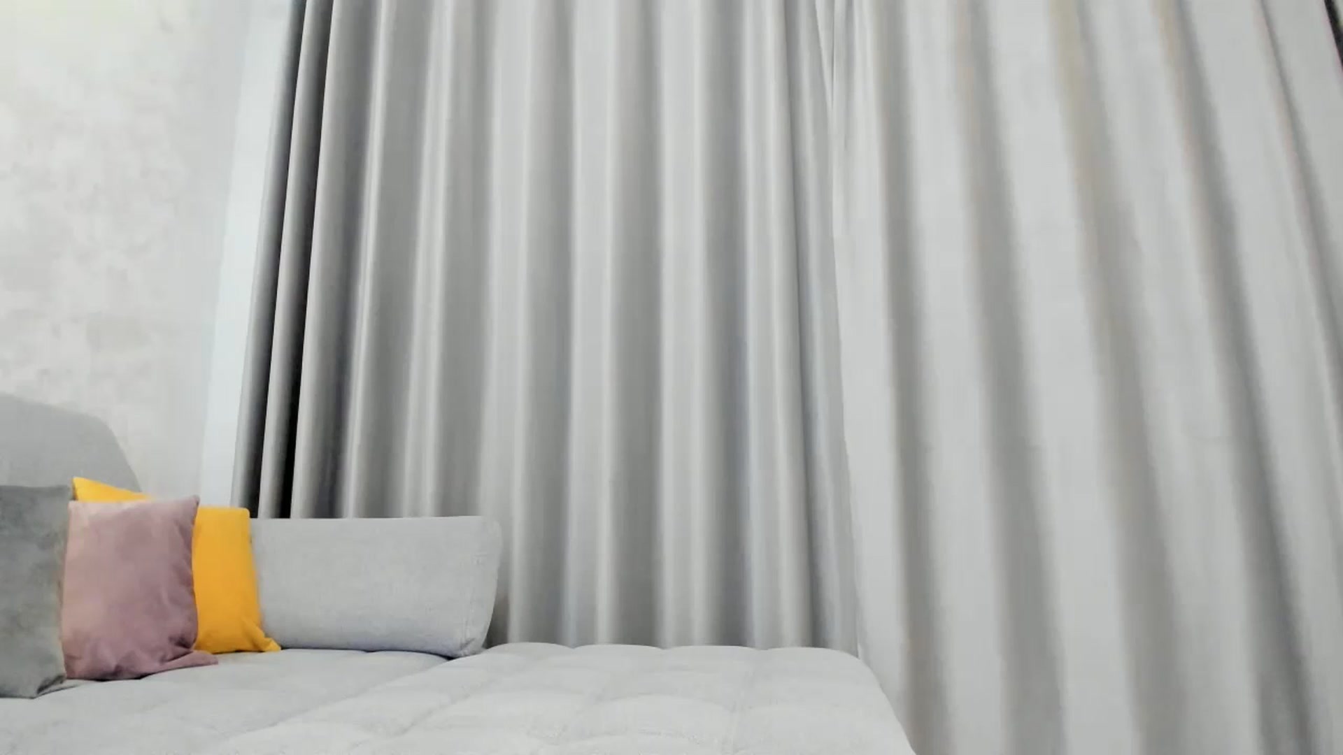 Gallery image thumbnail from MoniqSexy's myfreecams stream on, 01/19/2024, 20:03 image 1 of 20