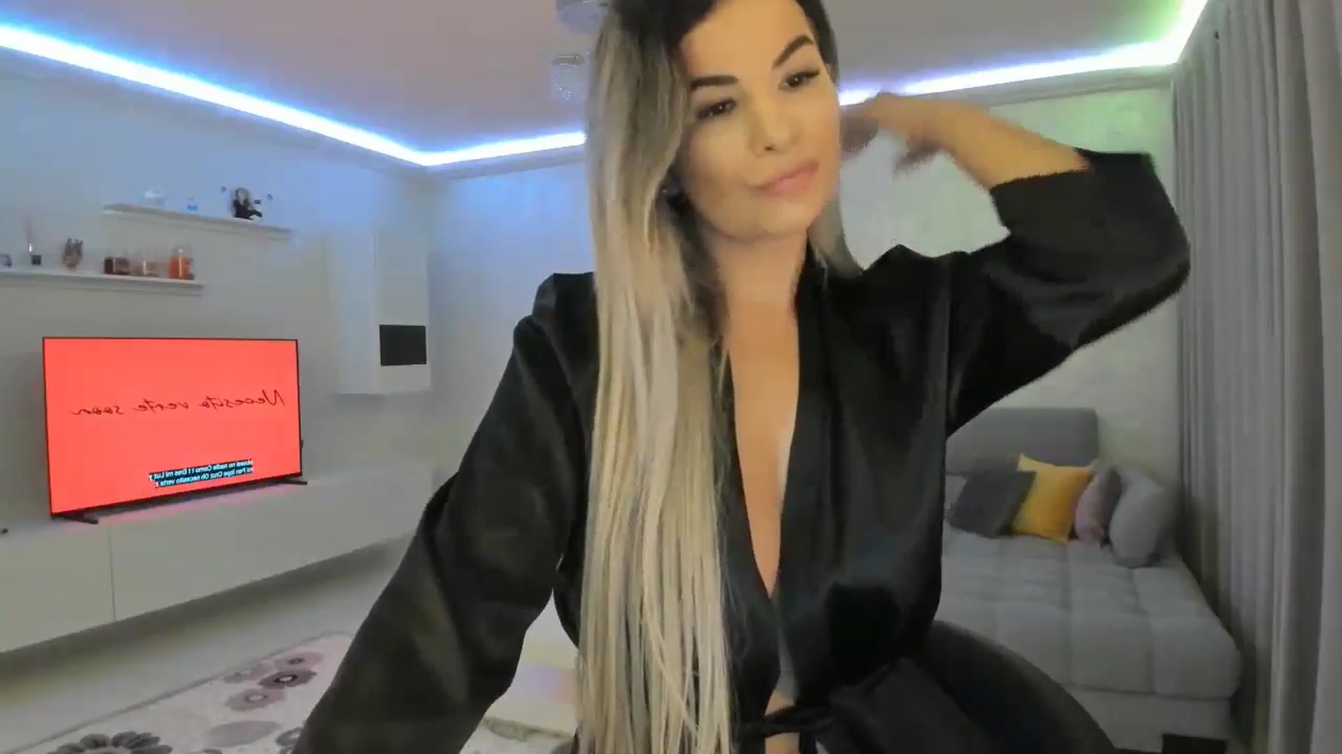 Gallery image thumbnail from MoniqSexy's myfreecams stream on, 11/06/2024, 20:47 image 18 of 20