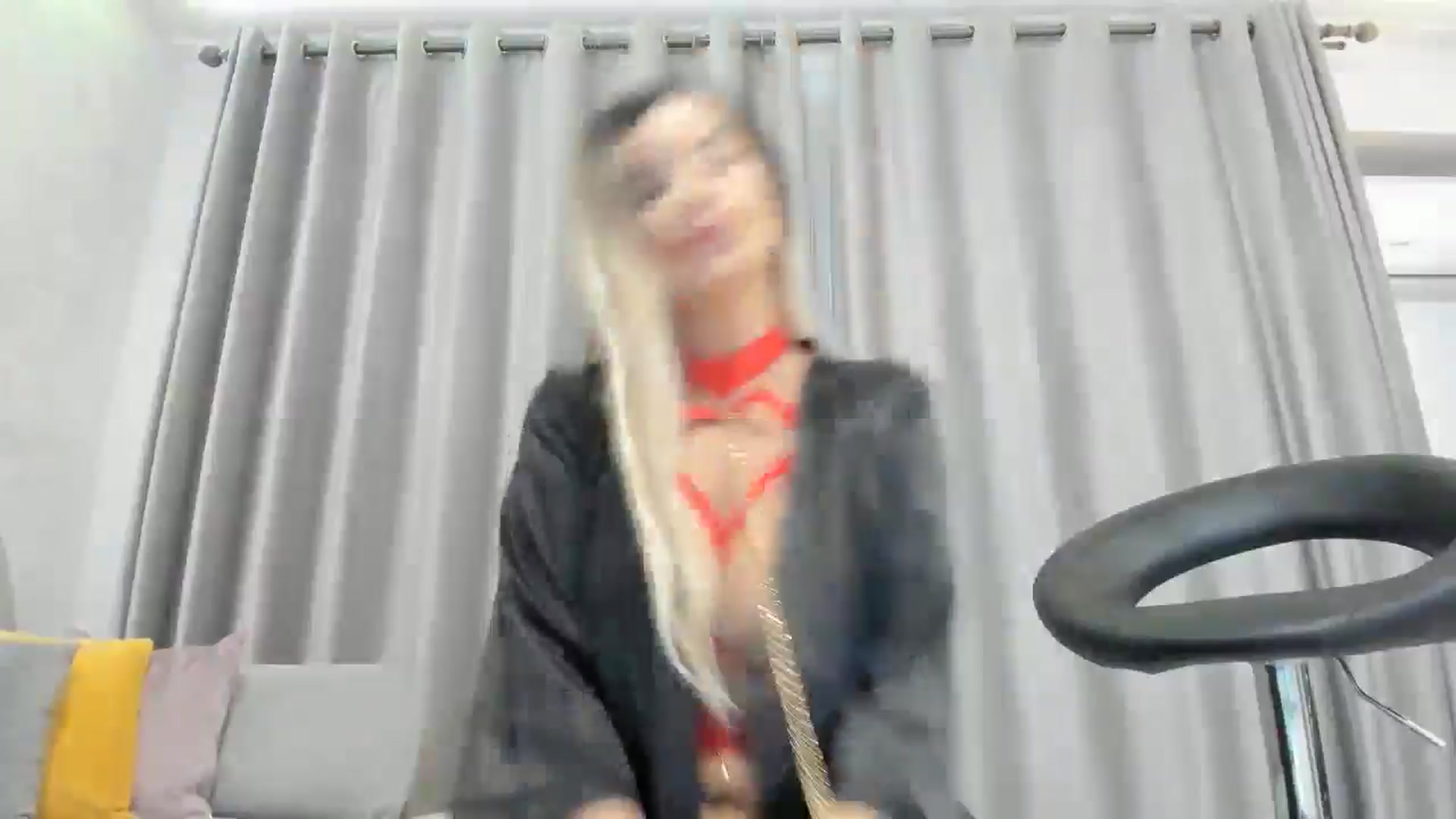 Gallery image thumbnail from MoniqSexy's myfreecams stream on, 11/06/2024, 20:47 image 3 of 20