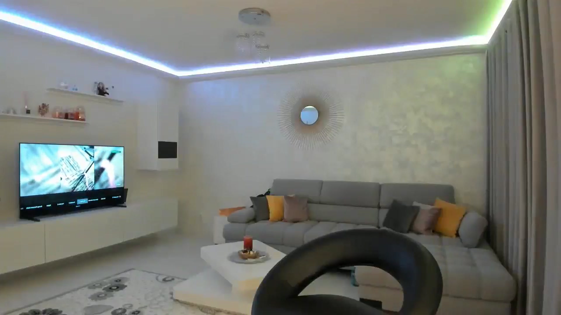 Gallery image thumbnail from MoniqSexy's myfreecams stream on, 11/27/2024, 19:11 image 17 of 20