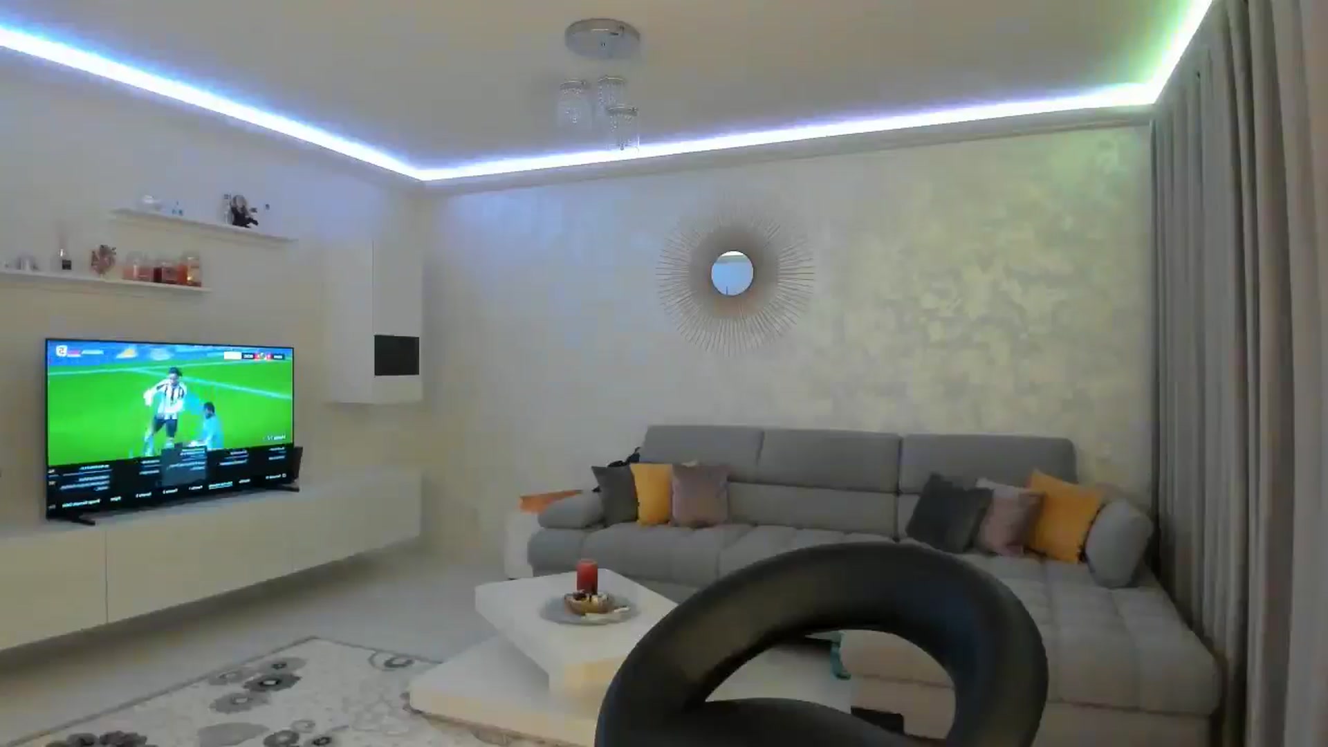 Gallery image thumbnail from MoniqSexy's myfreecams stream on, 11/27/2024, 19:11 image 18 of 20