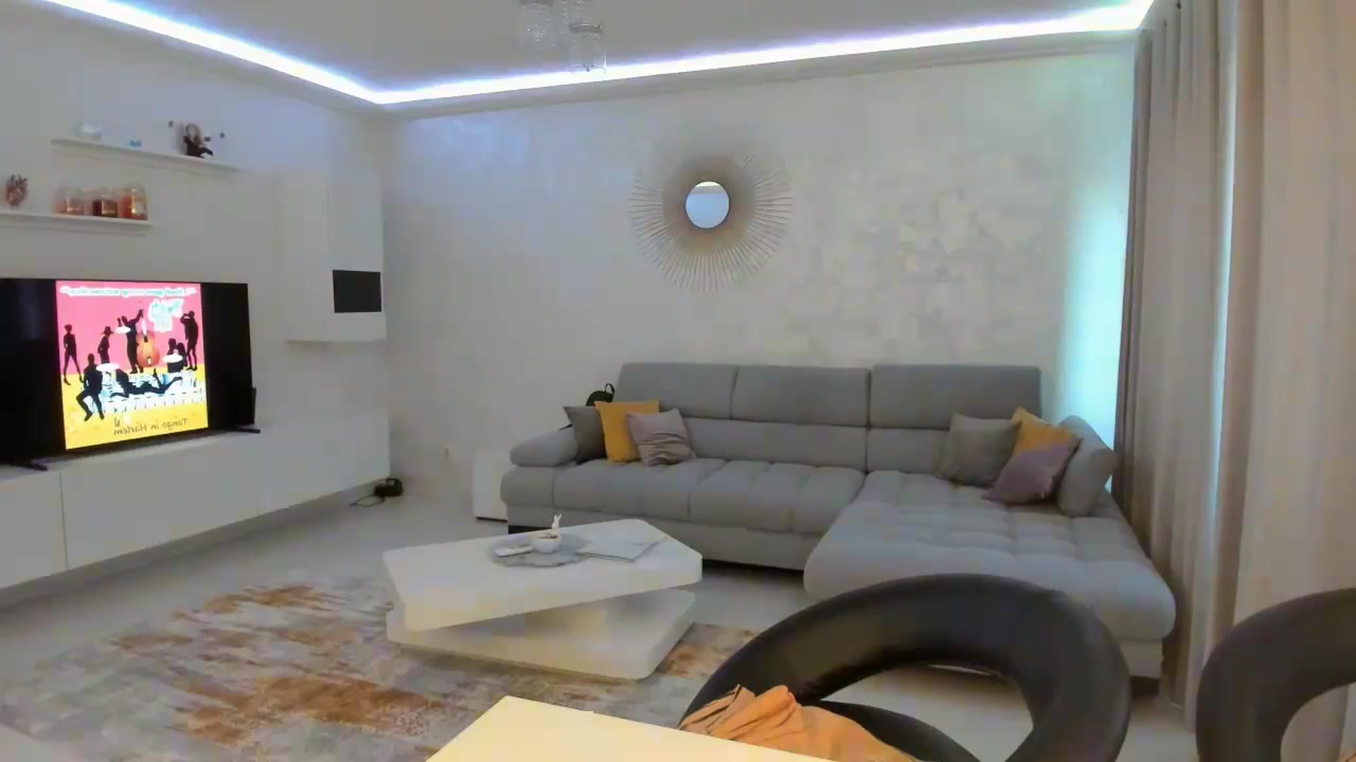 Gallery image thumbnail from MoniqSexy's myfreecams stream on, 06/14/2025, 16:53 image 13 of 20