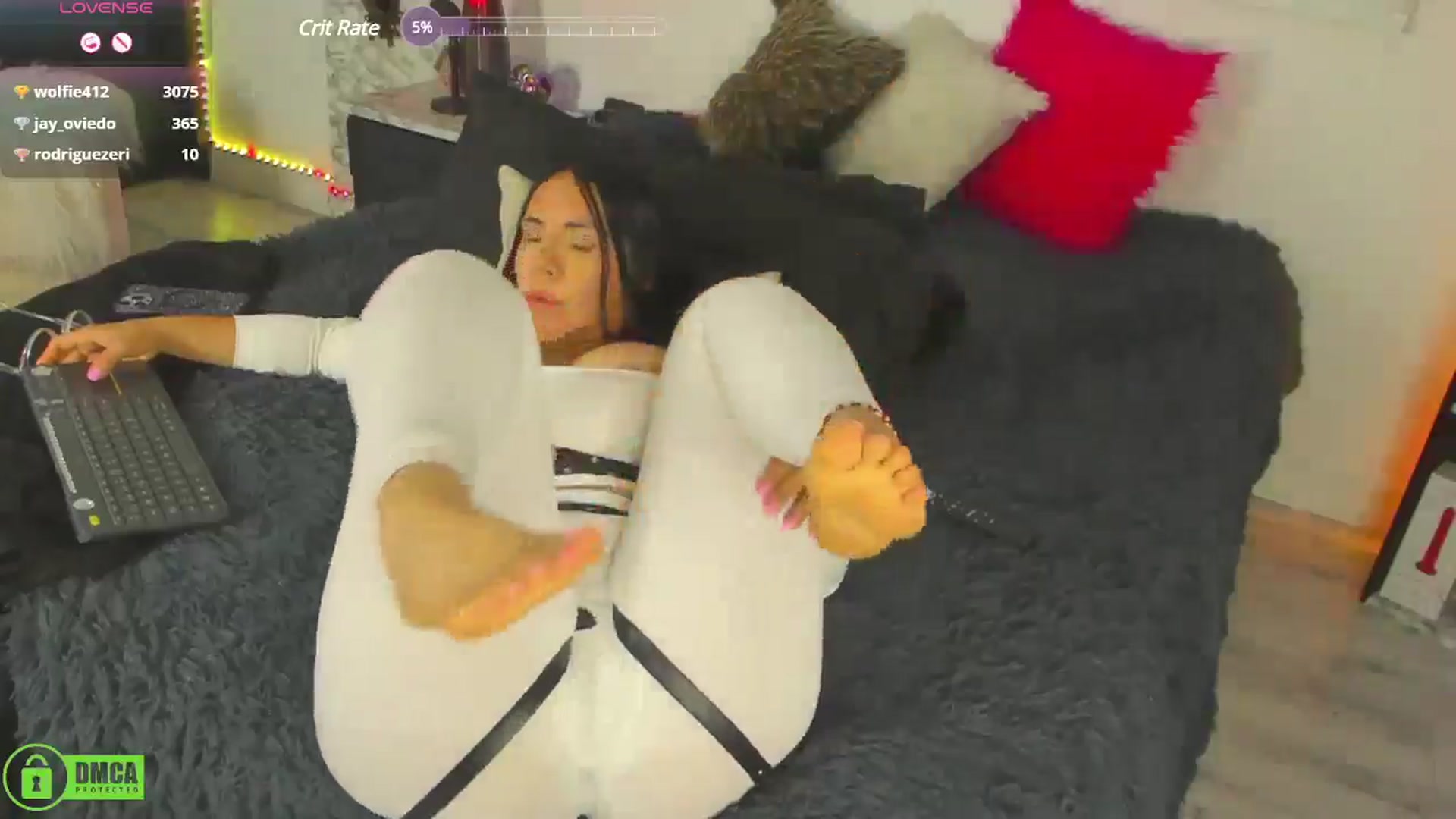 Gallery image thumbnail from Moniquexxx's myfreecams stream on, 05/18/2025, 22:03 image 5 of 20
