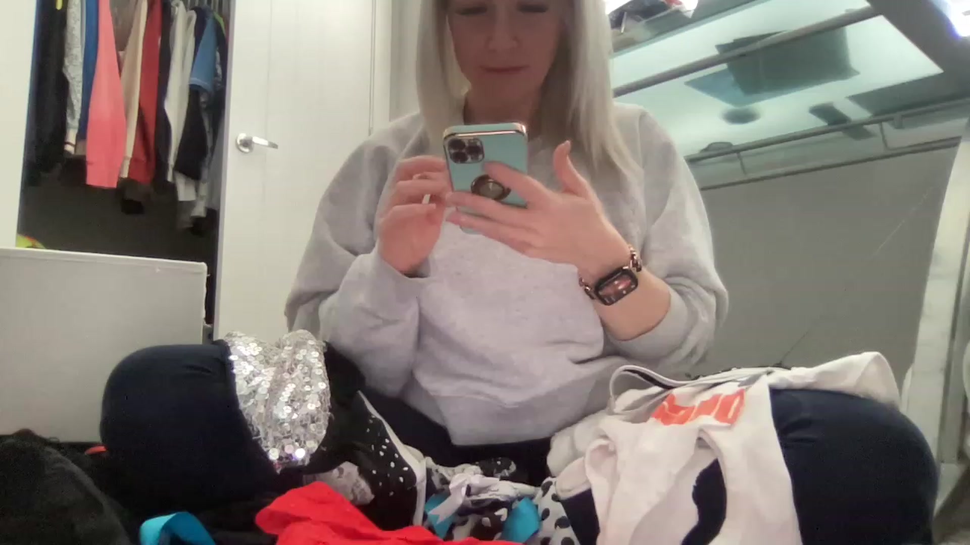 Gallery image thumbnail from MonroeLee's myfreecams stream on, 02/20/2023, 21:37 image 9 of 20