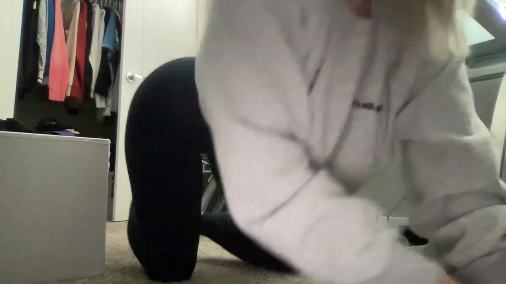 Gallery image thumbnail from MonroeLee's myfreecams stream on, 02/20/2023, 21:37 image 3 of 20