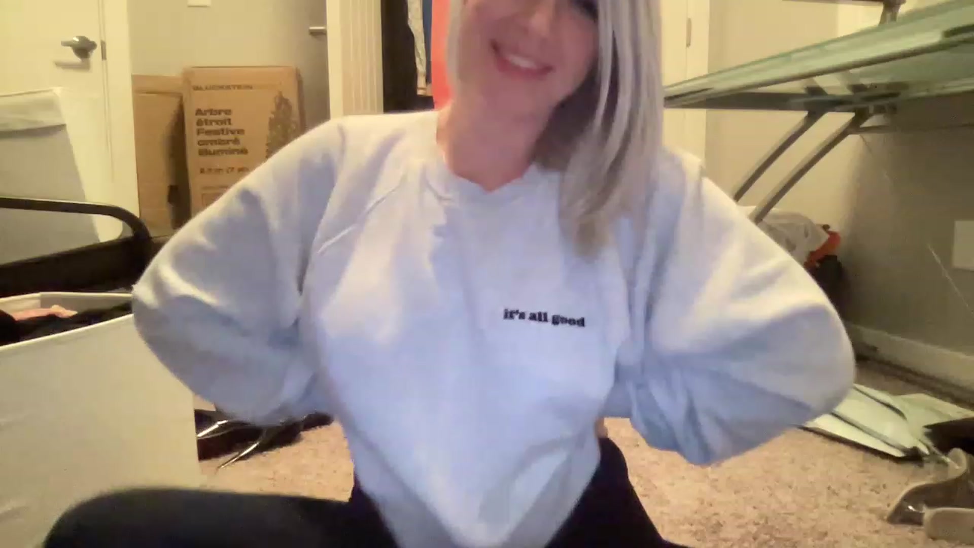 Gallery image thumbnail from MonroeLee's myfreecams stream on, 02/21/2023, 02:32 image 7 of 20