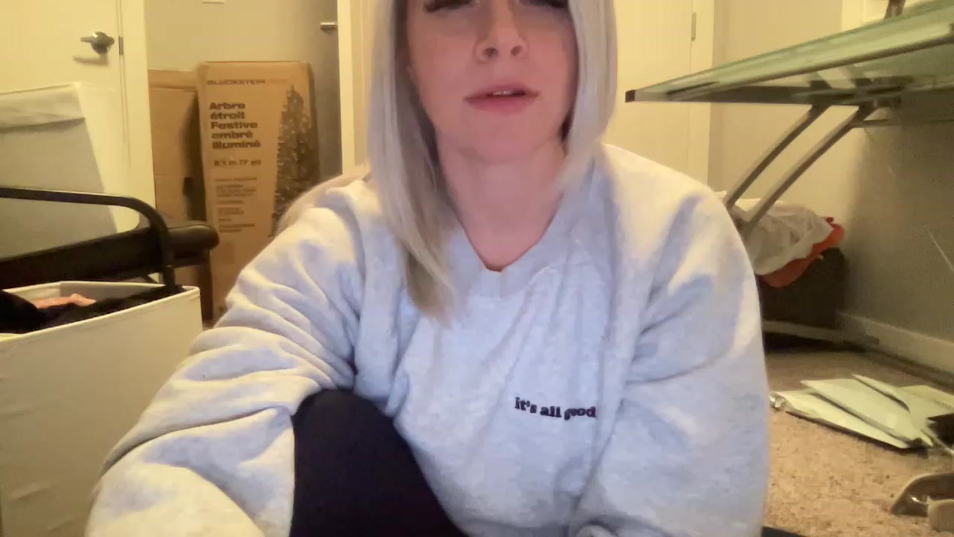 Gallery image thumbnail from MonroeLee's myfreecams stream on, 02/21/2023, 02:32 image 6 of 20