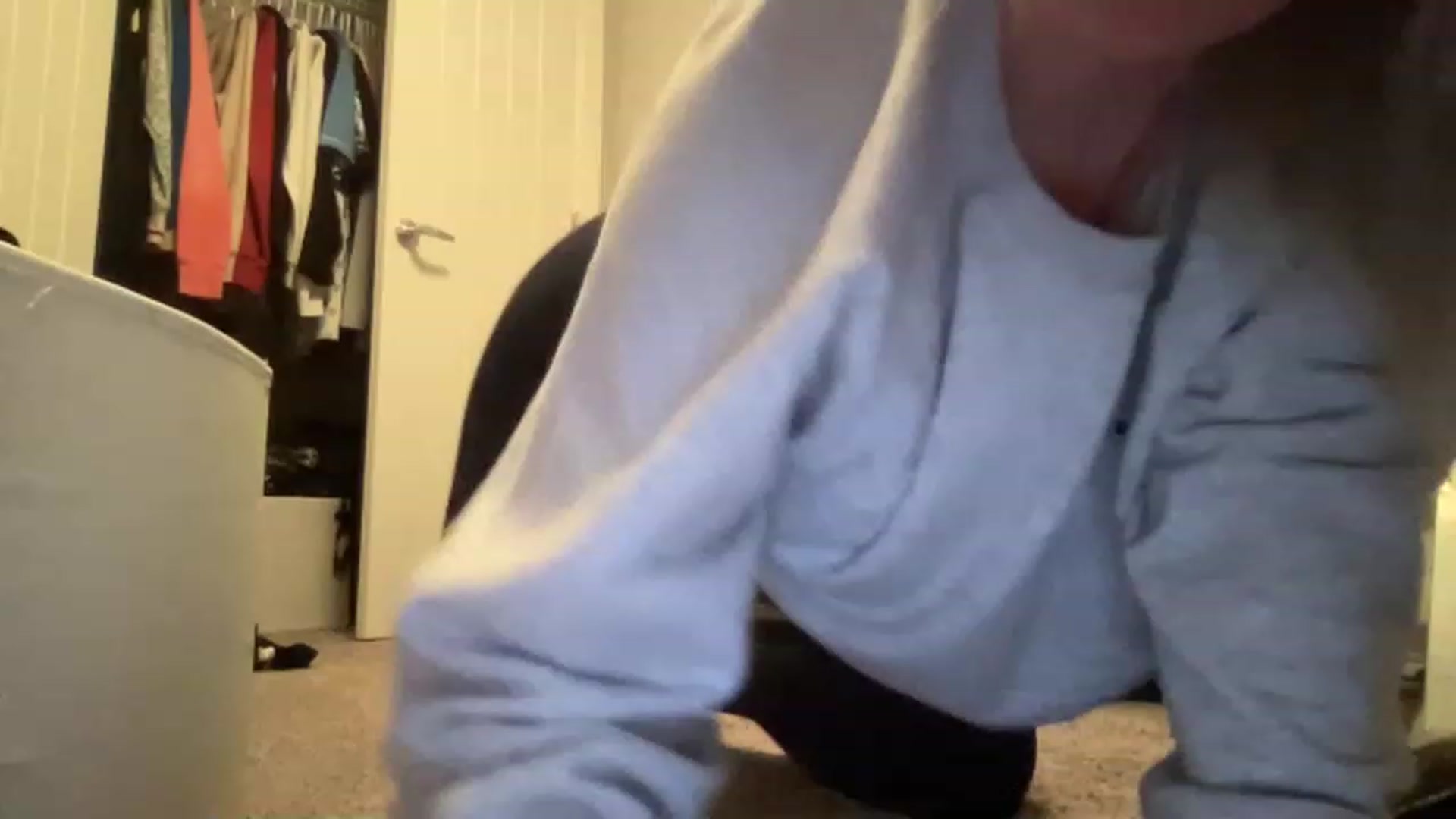 Gallery image thumbnail from MonroeLee's myfreecams stream on, 02/21/2023, 02:32 image 1 of 20