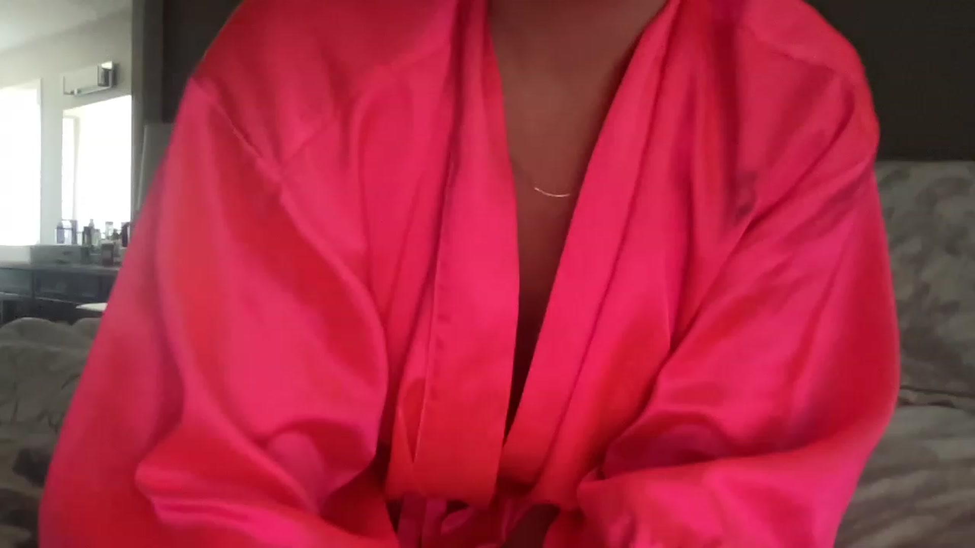 Gallery image thumbnail from MonroeLee's myfreecams stream on, 05/14/2023, 20:21 image 16 of 20