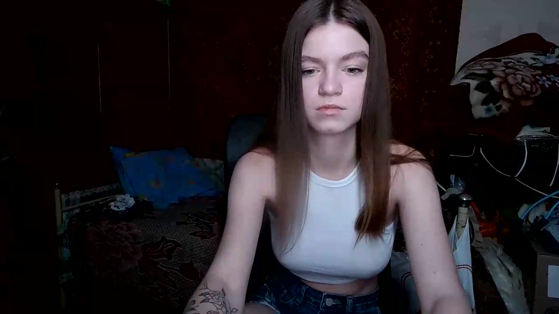 Gallery image thumbnail from Montiee's myfreecams stream on, 06/27/2026, 18:16 image 10 of 20