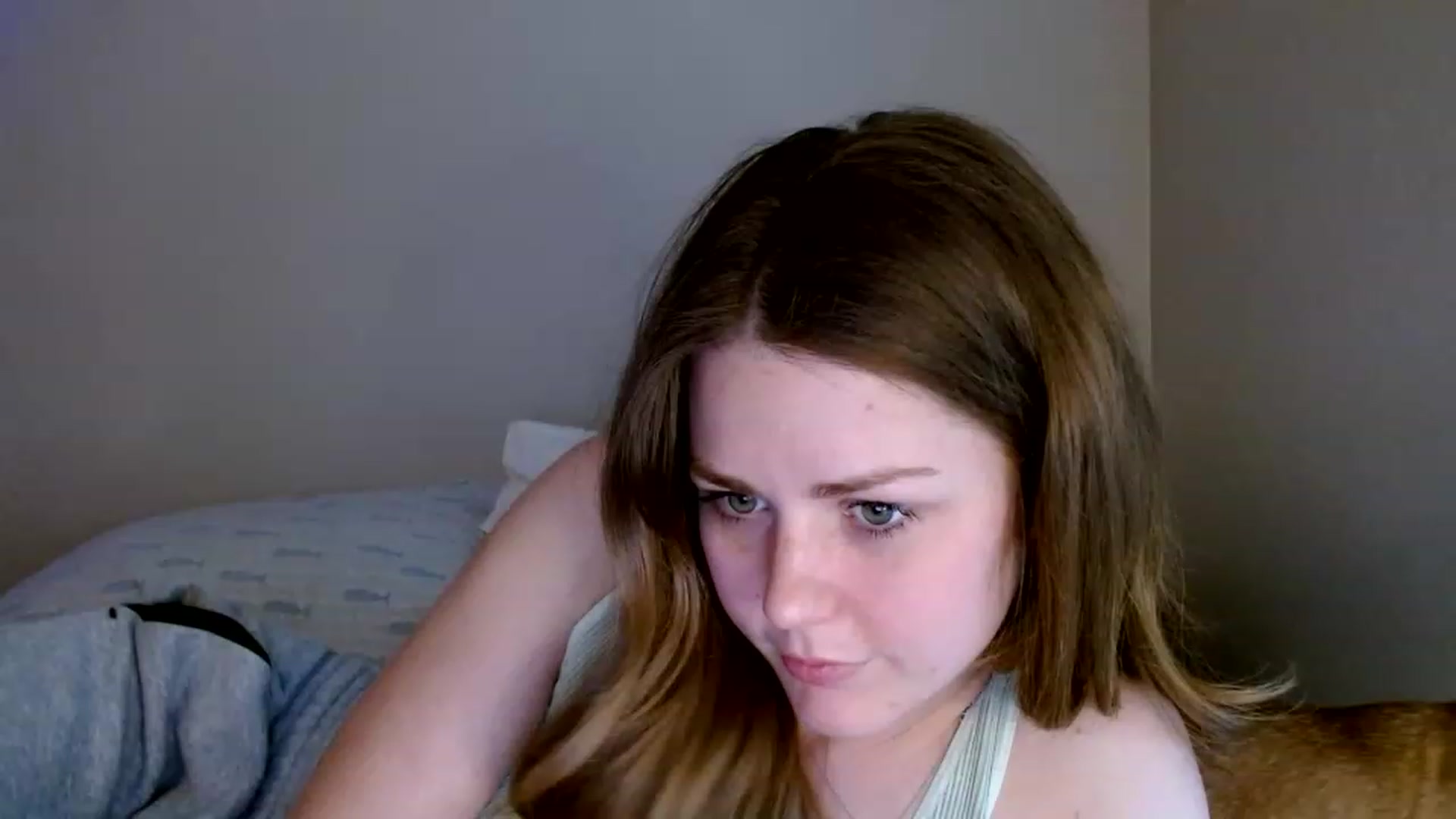 Gallery image thumbnail from Montyfoxx69's myfreecams stream on, 12/13/2022, 24:13 image 7 of 20